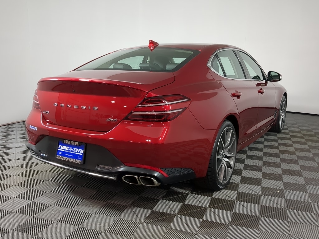 2022 GENESIS G70 Standard - Photo 10