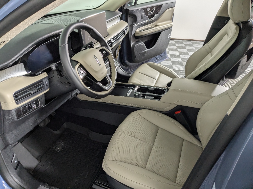 2026 Lincoln Corsair Premiere - Photo 10
