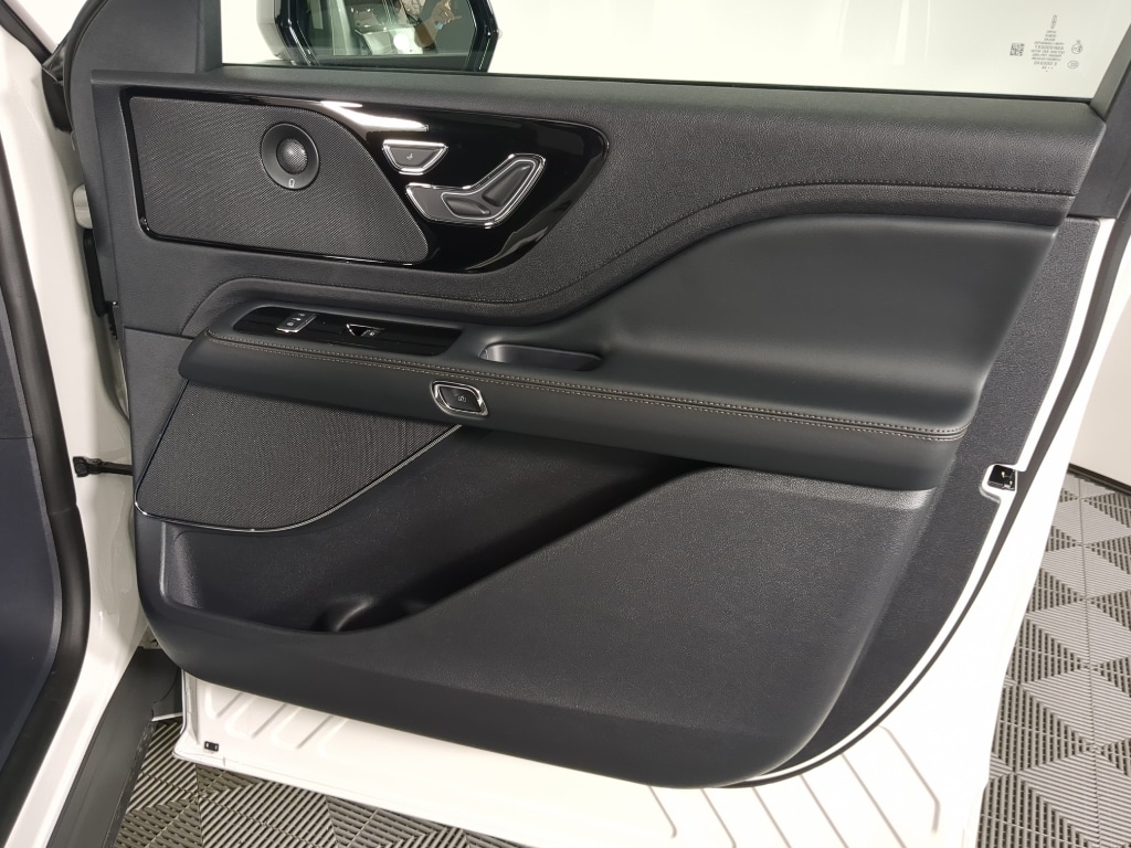 2026 Lincoln Aviator Premiere - Photo 21