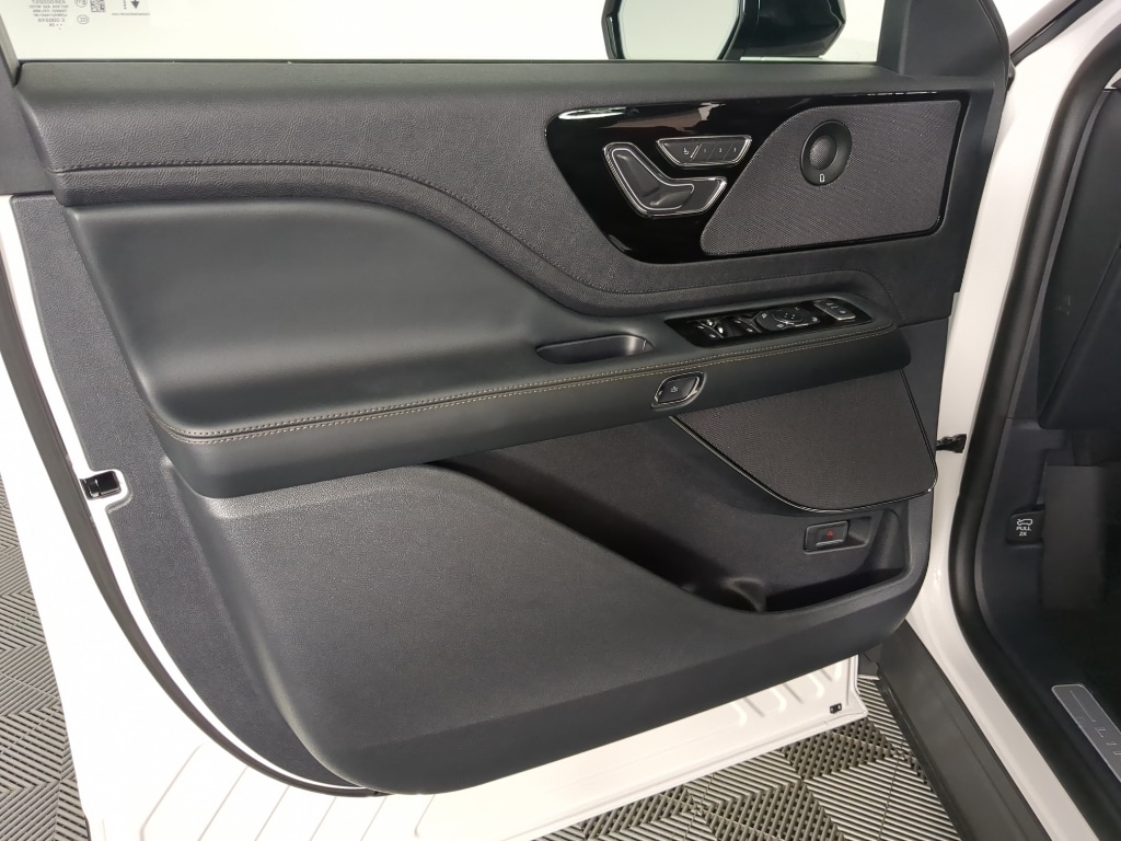 2026 Lincoln Aviator Premiere - Photo 11