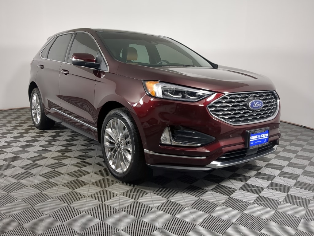 Used 2024 Ford Edge Titanium SUV