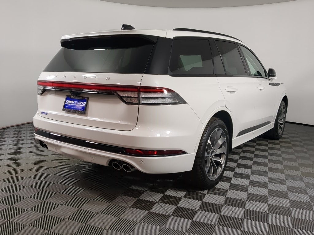 2026 Lincoln Aviator Premiere - Photo 9
