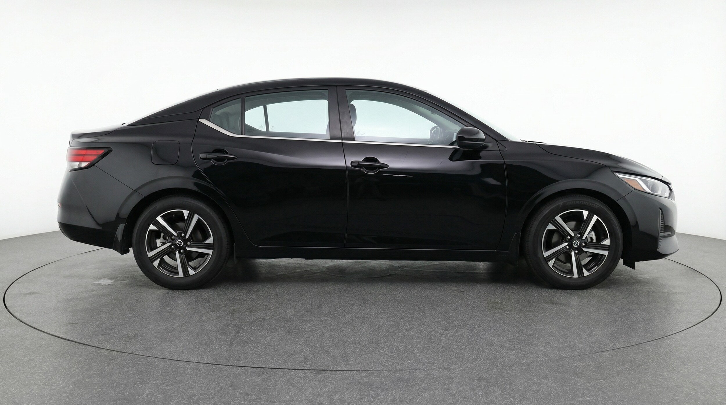 Thumbnail: 2025 Nissan Sentra - 8