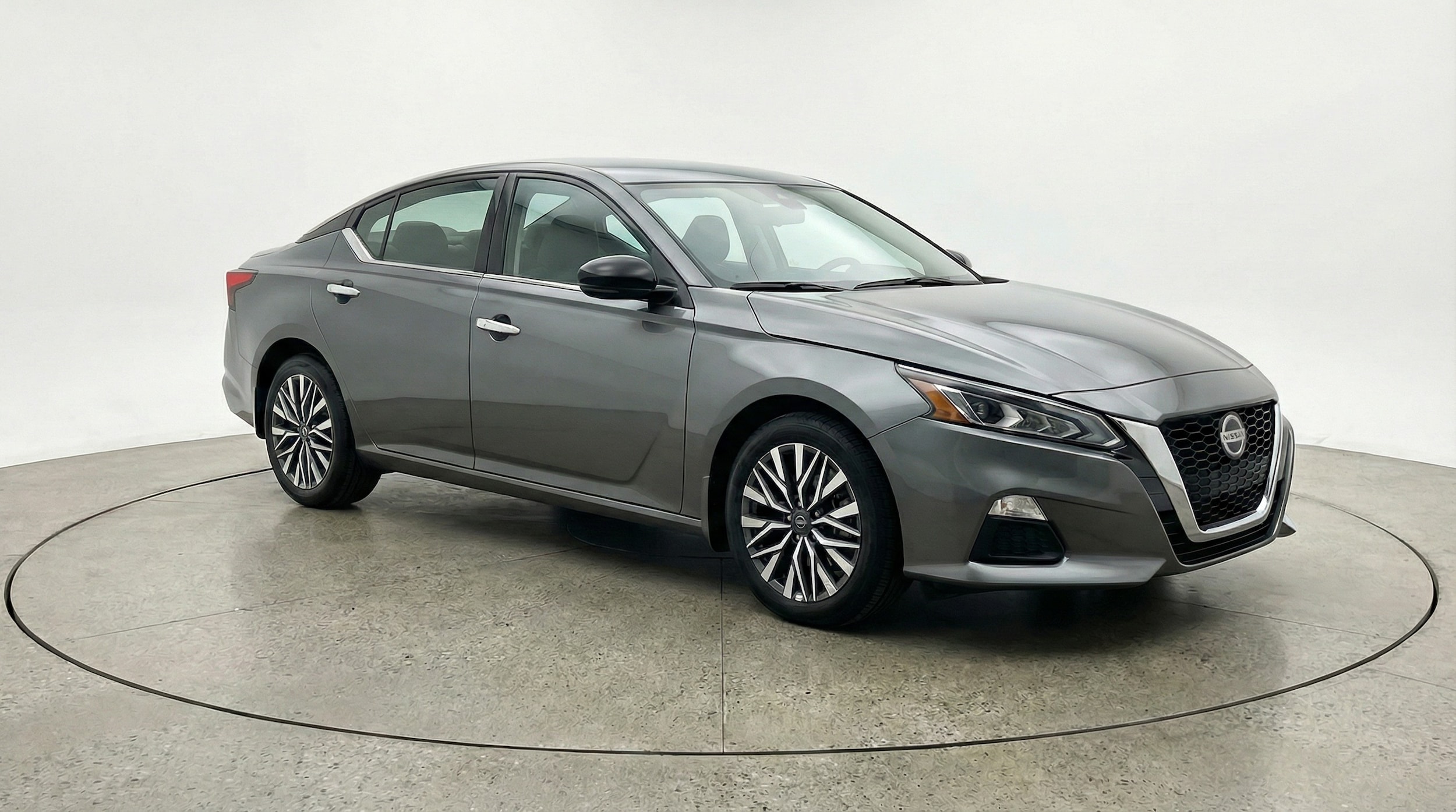 Thumbnail: 2025 Nissan Altima - 1