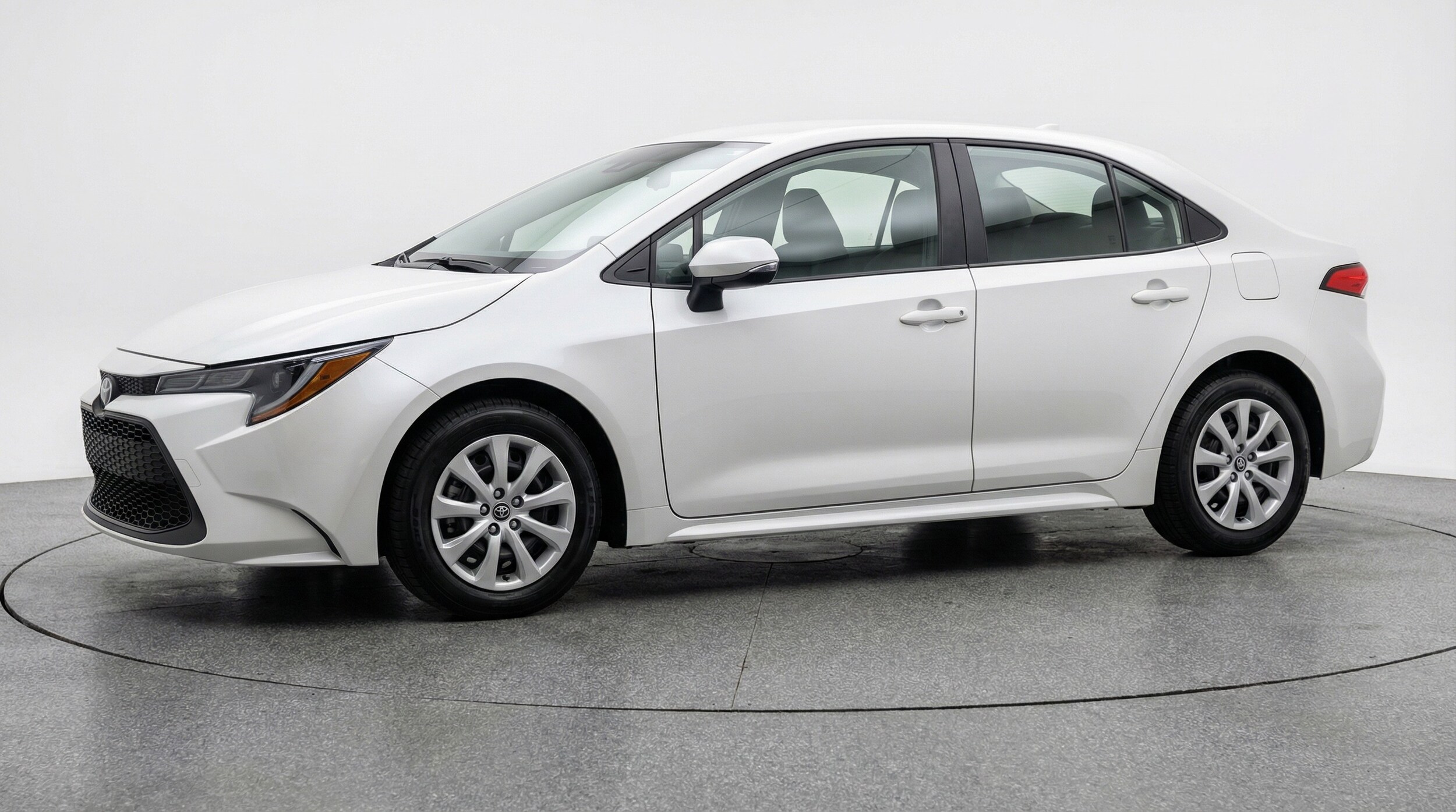 Thumbnail: 2025 Toyota Corolla - 3