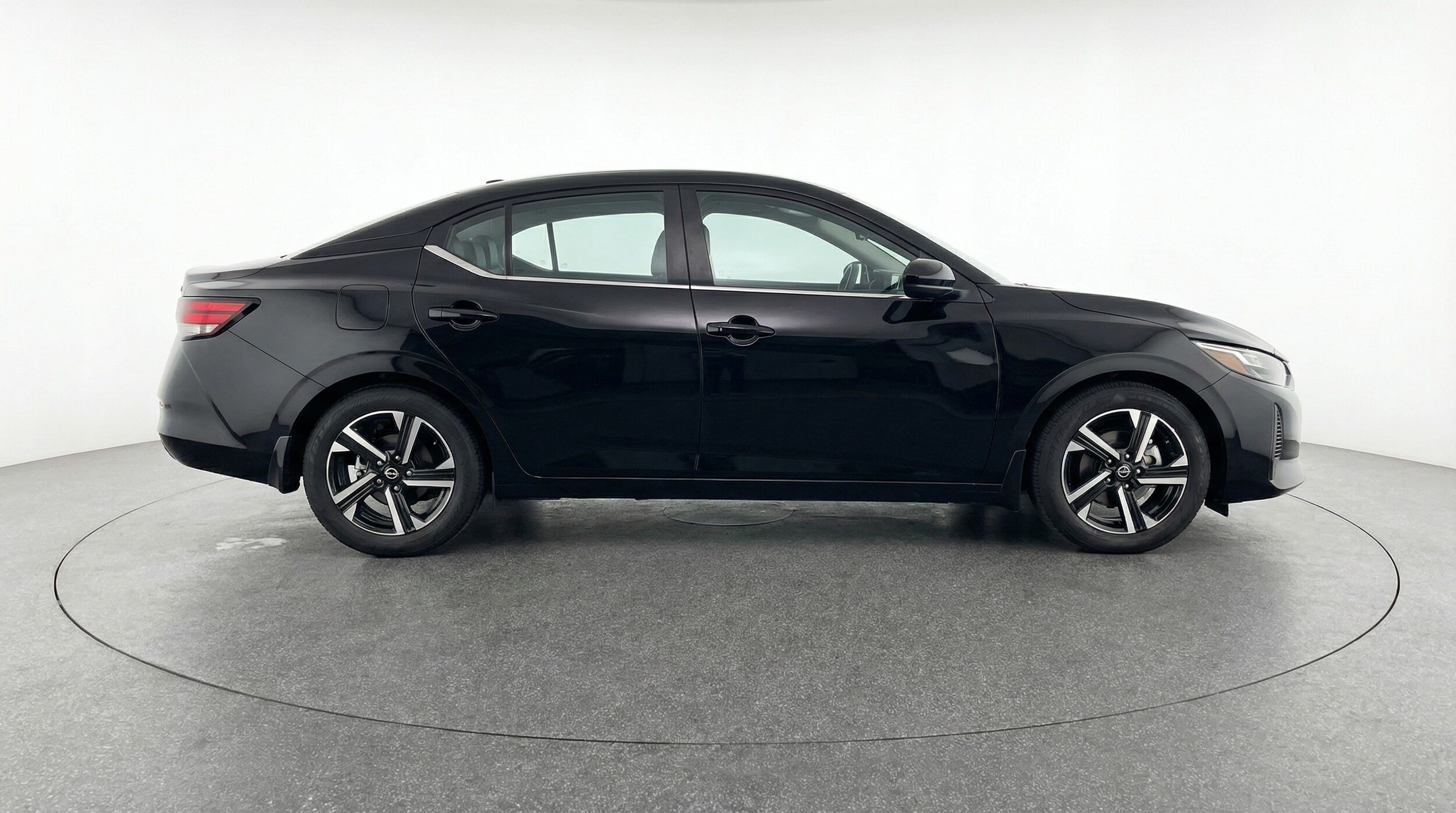 Thumbnail: 2025 Nissan Sentra - 8