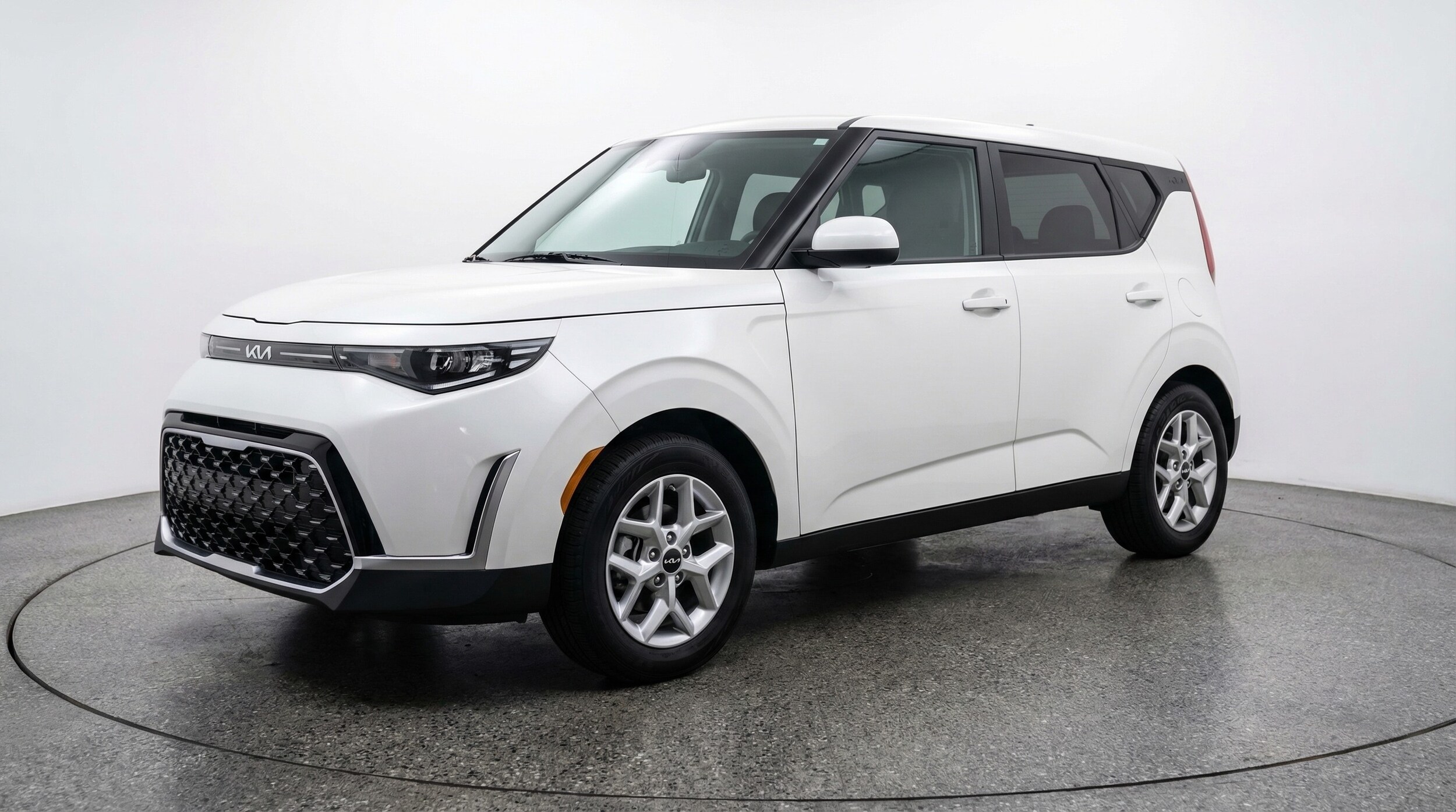 Thumbnail: 2025 Kia Soul - 3