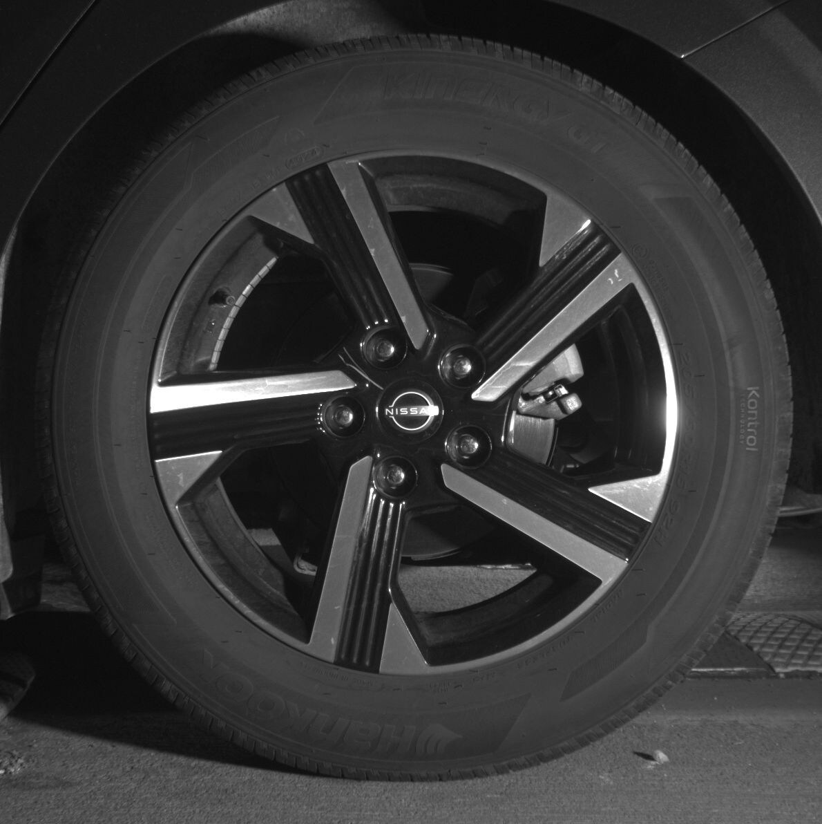 Thumbnail: 2025 Nissan Sentra - 11