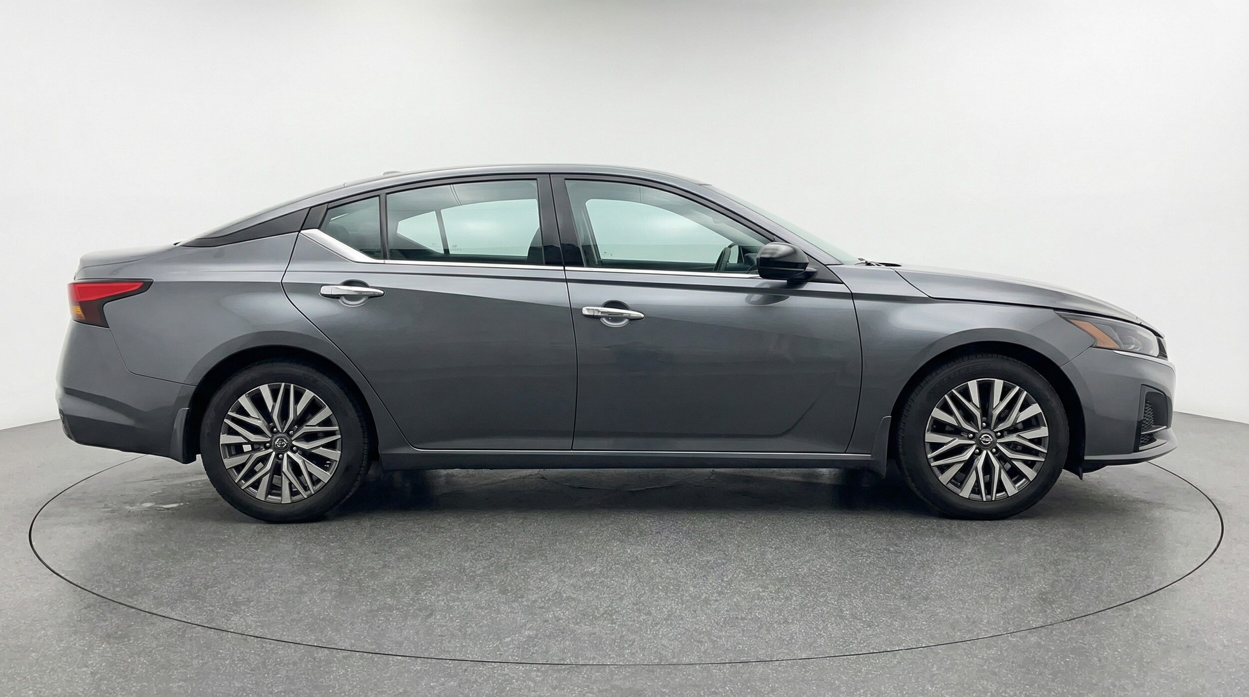 Thumbnail: 2025 Nissan Altima - 8