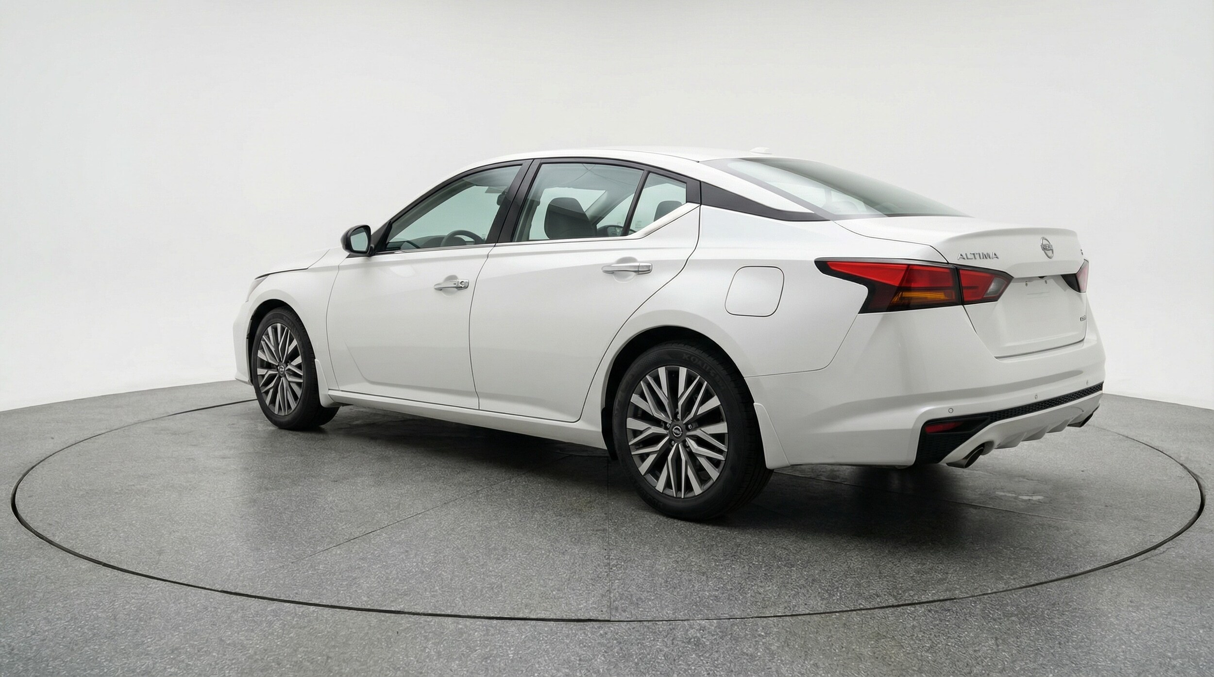 Thumbnail: 2025 Nissan Altima - 5