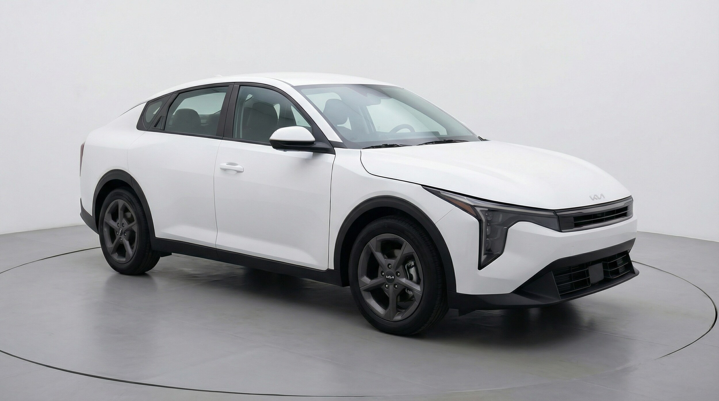 Thumbnail: 2025 Kia K4 - 1