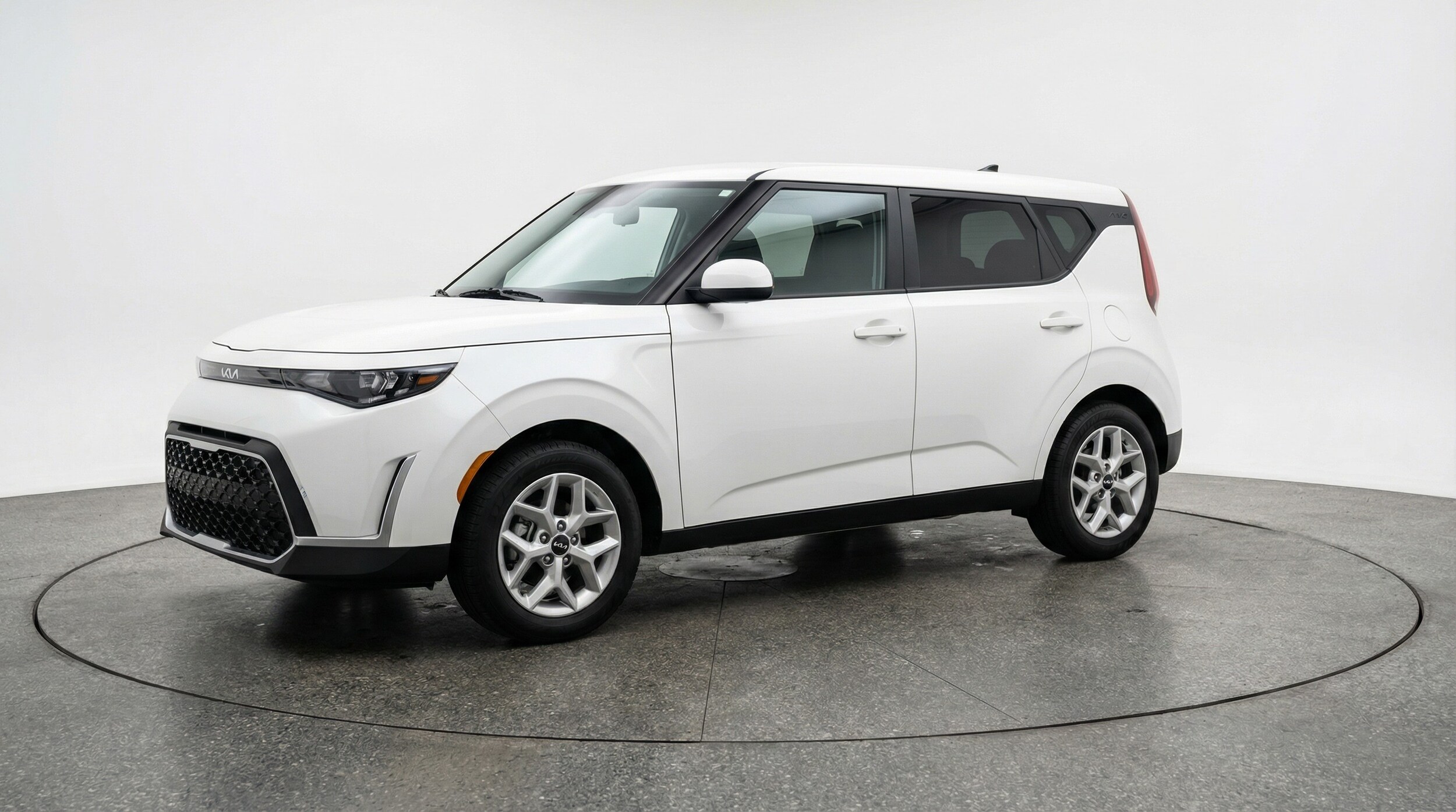 Thumbnail: 2025 Kia Soul - 3