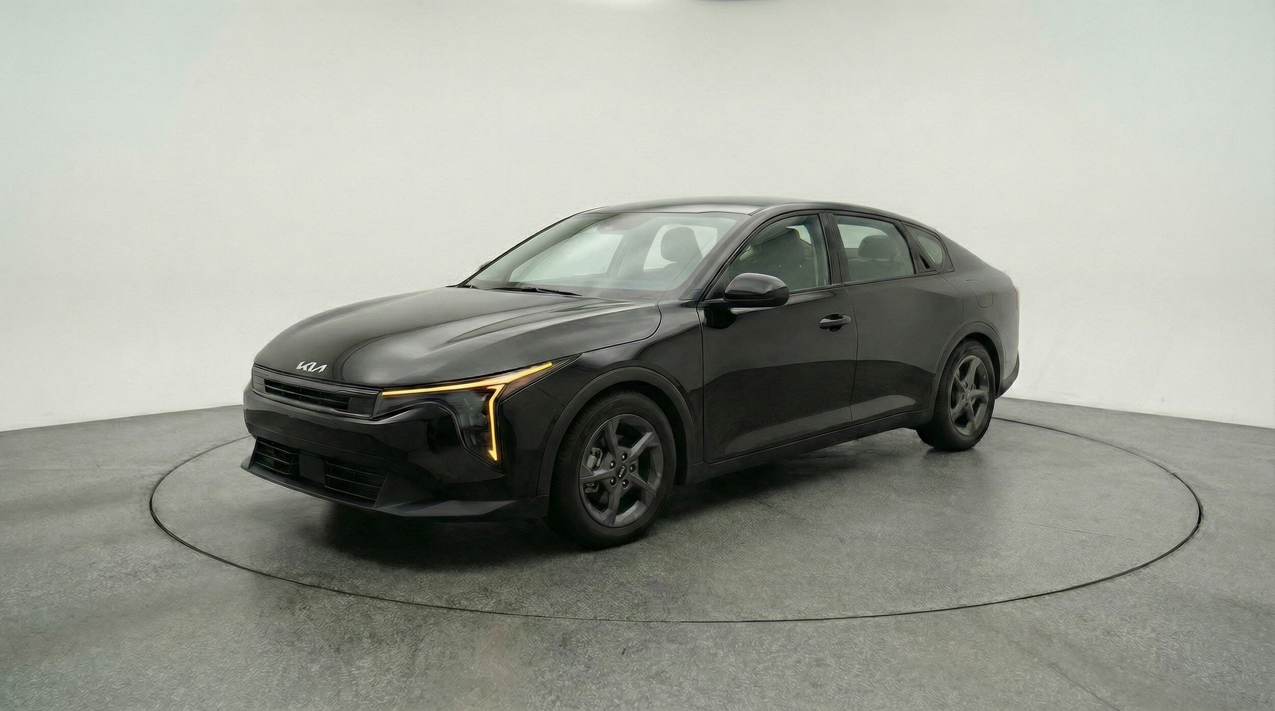 Thumbnail: 2025 Kia K4 - 3