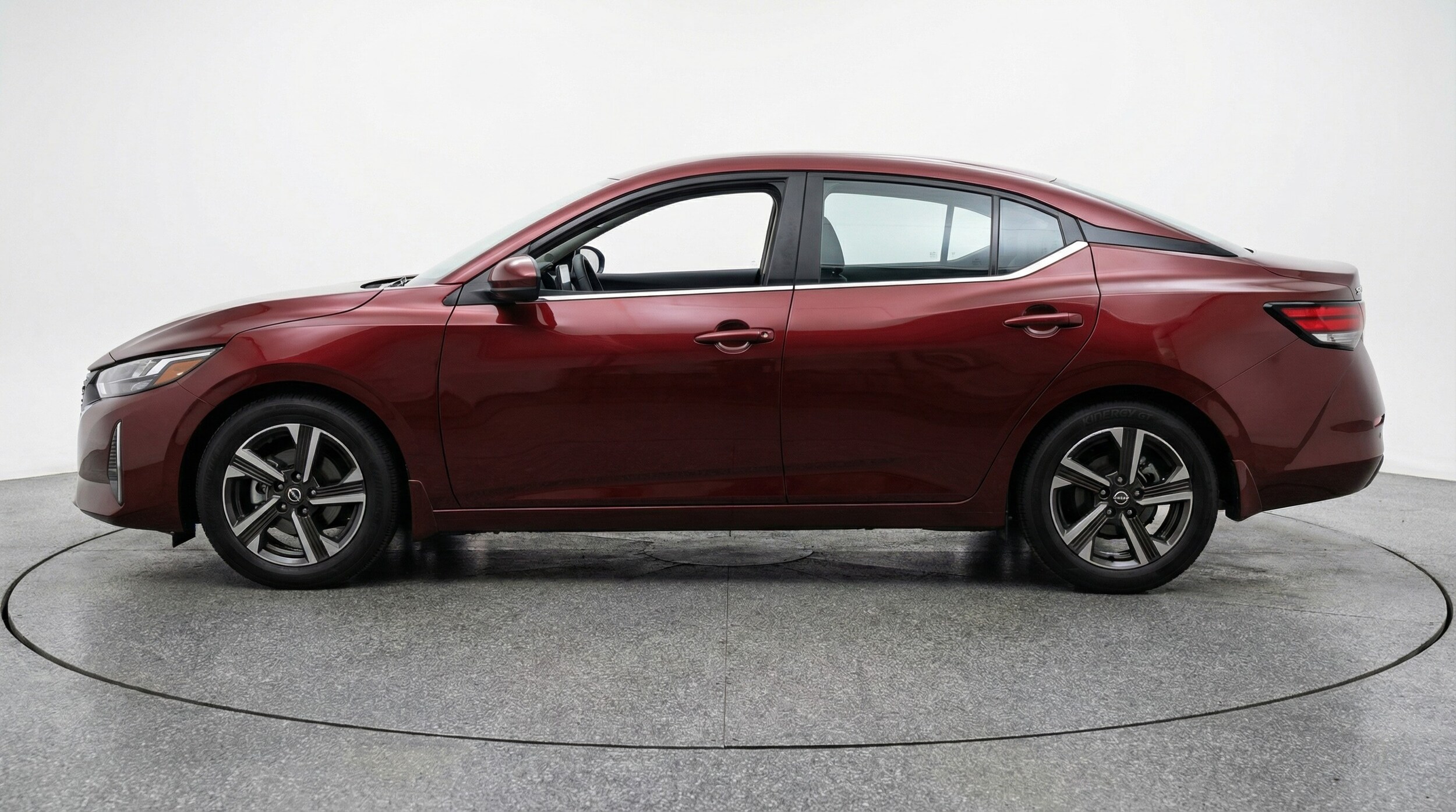 Thumbnail: 2025 Nissan Sentra - 4