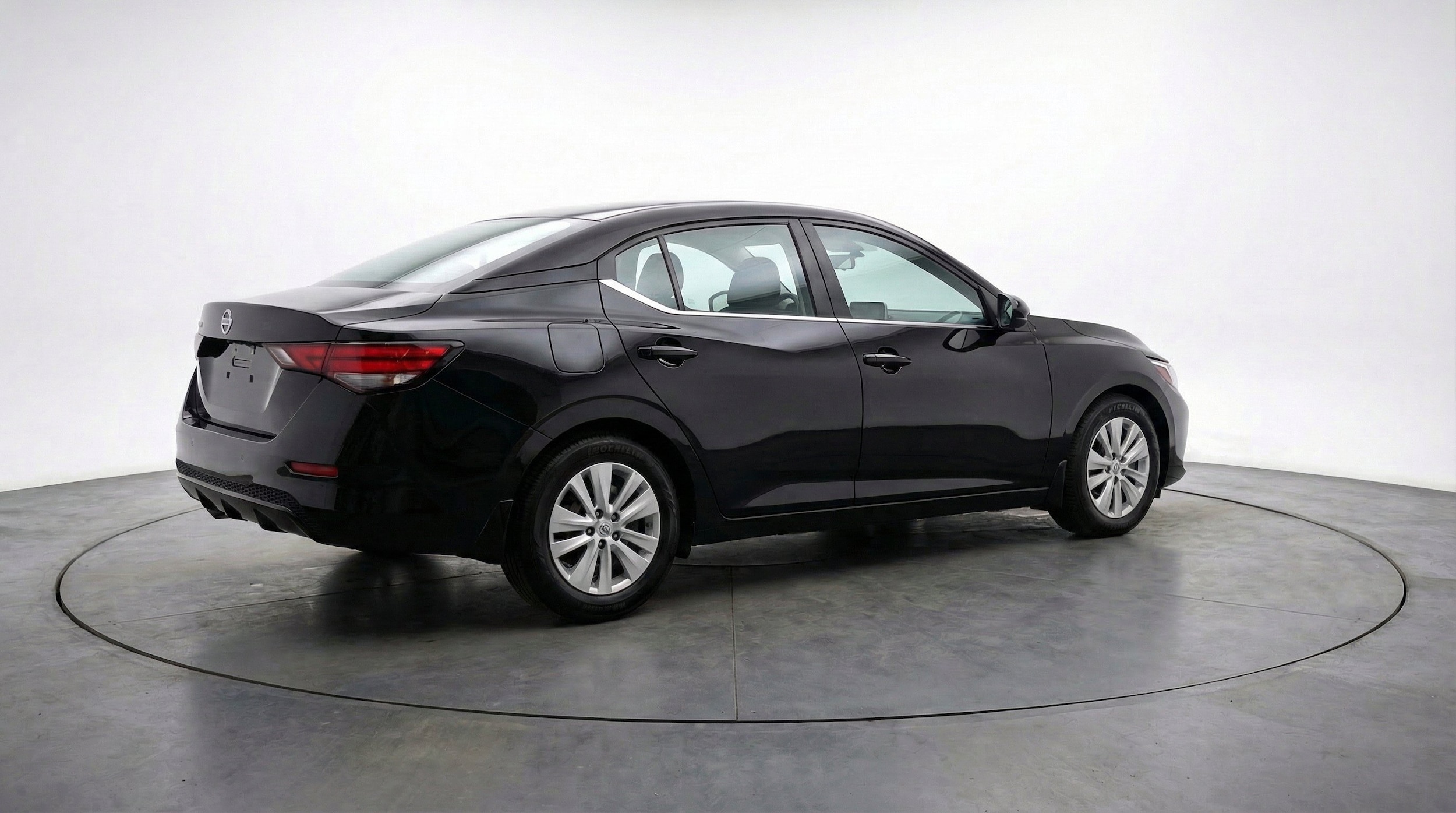 Thumbnail: 2025 Nissan Sentra - 9