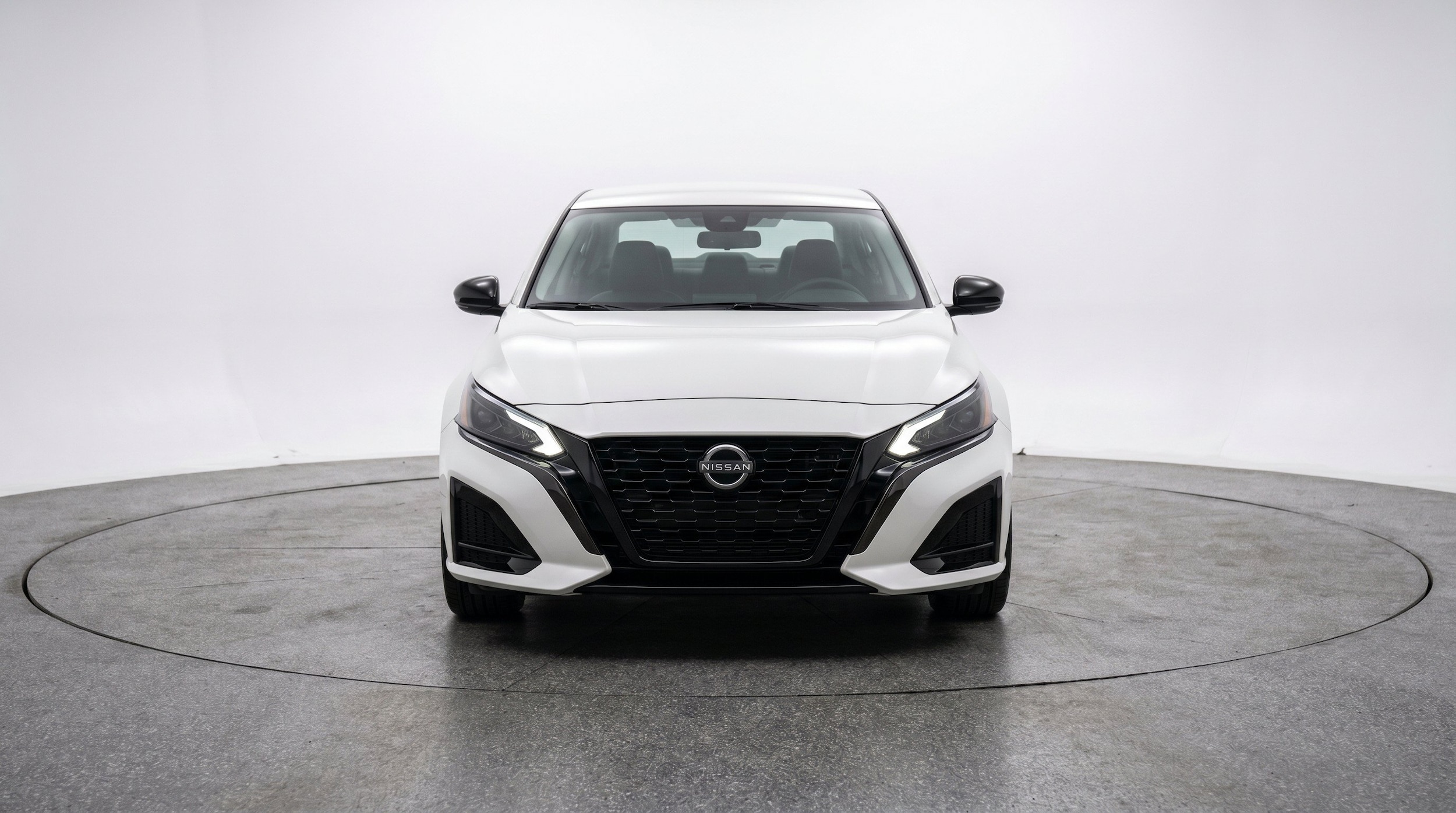 Thumbnail: 2025 Nissan Altima - 2