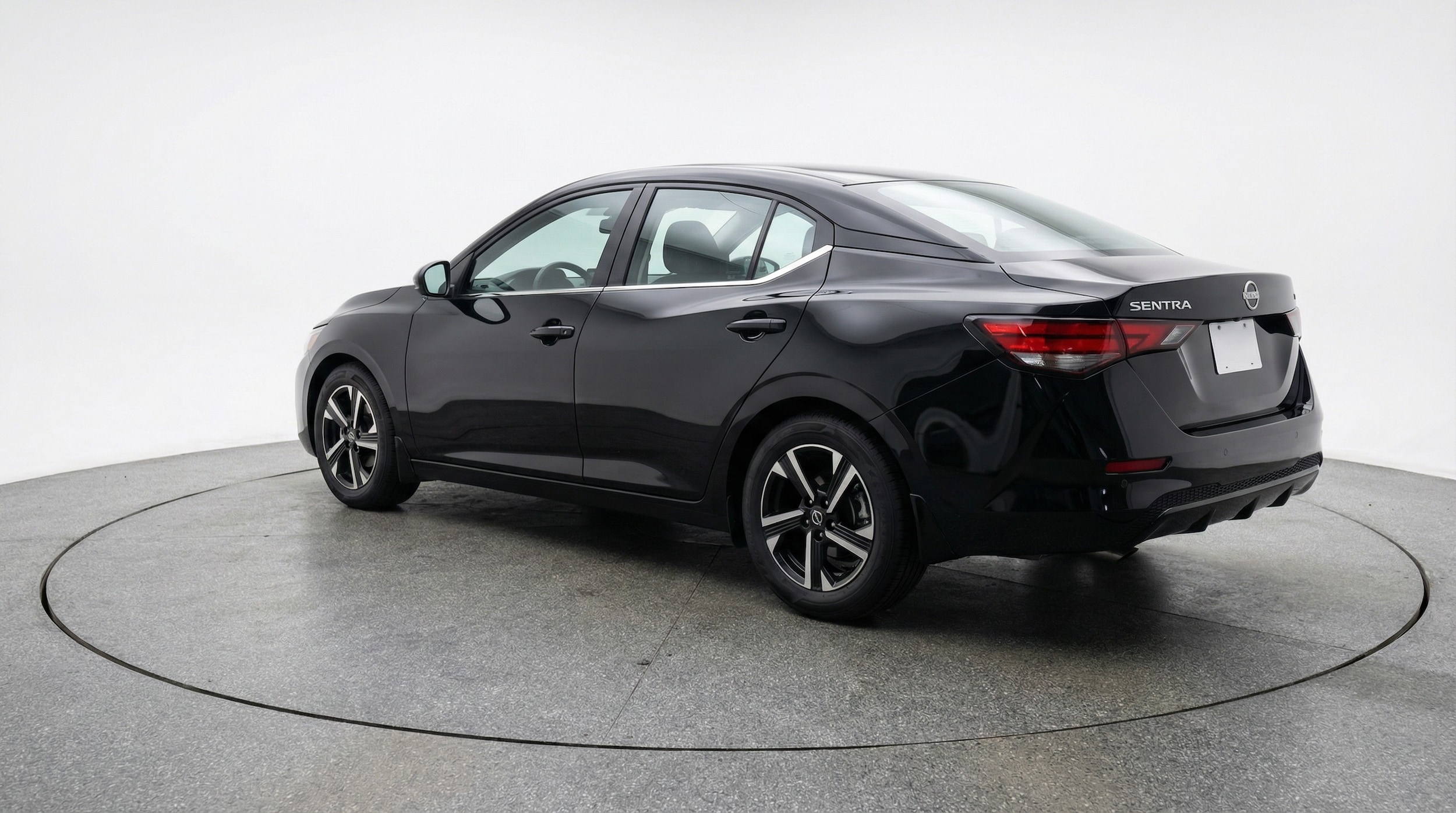Thumbnail: 2025 Nissan Sentra - 5
