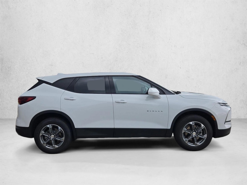 Used 2025 Chevrolet Blazer LT SUV