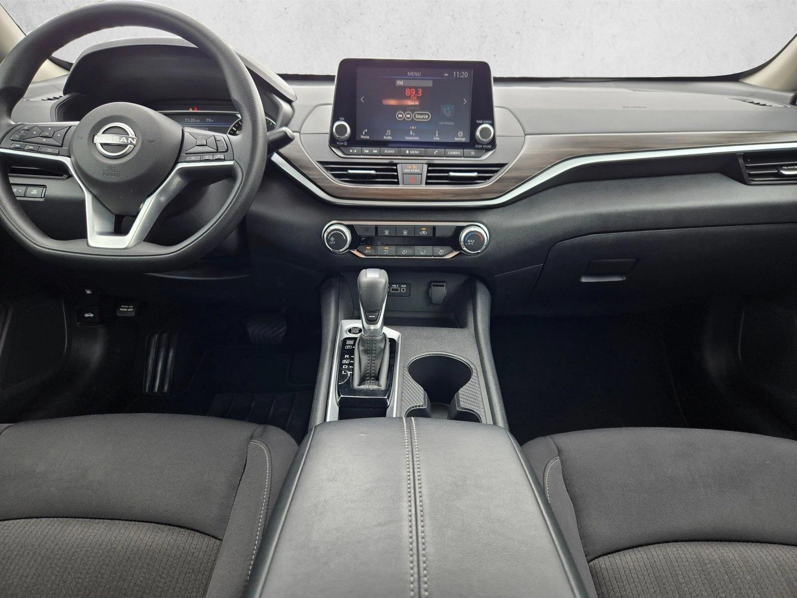 2025 Nissan Altima SV - Photo 16