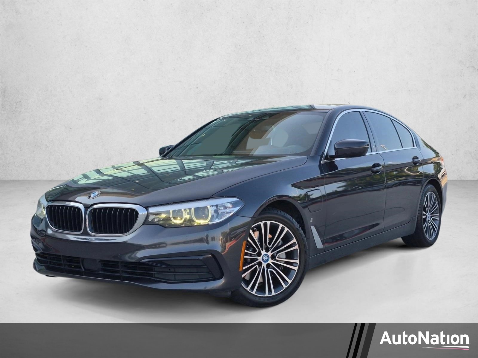  BMW 530e