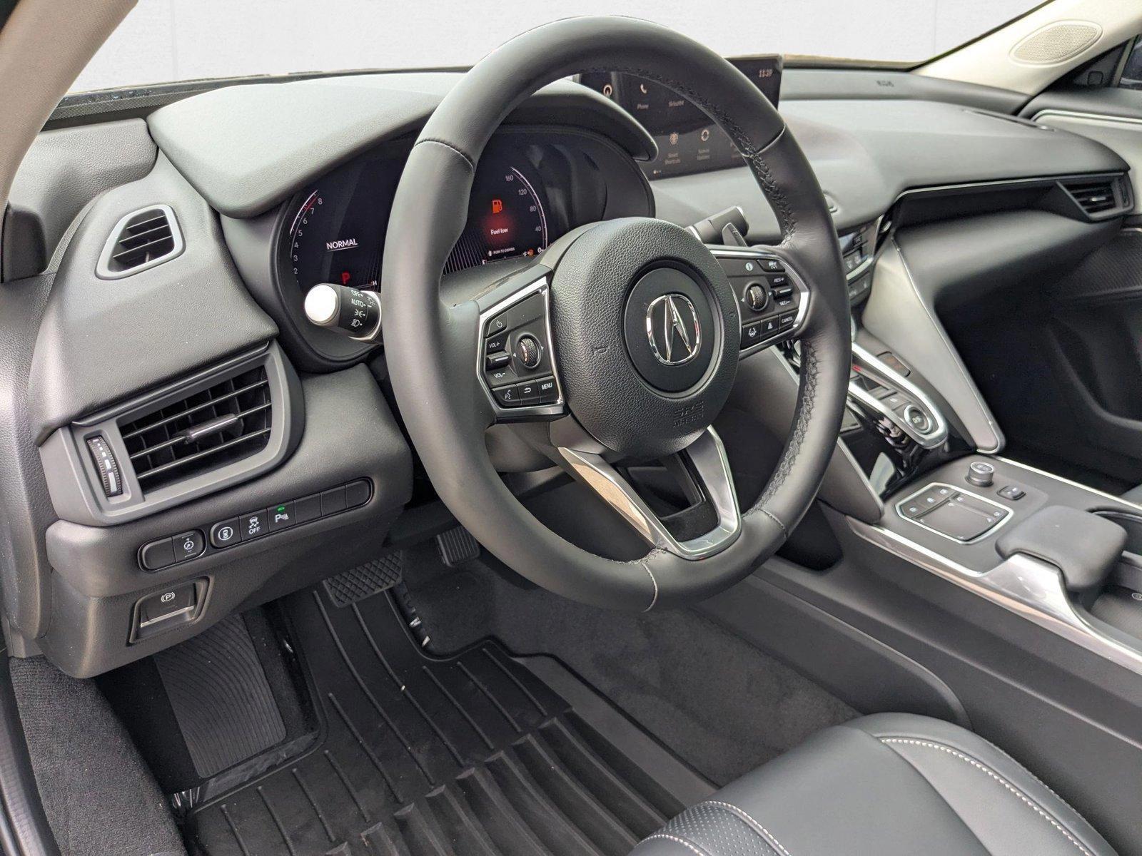 2025 Acura TLX Technology photo 3