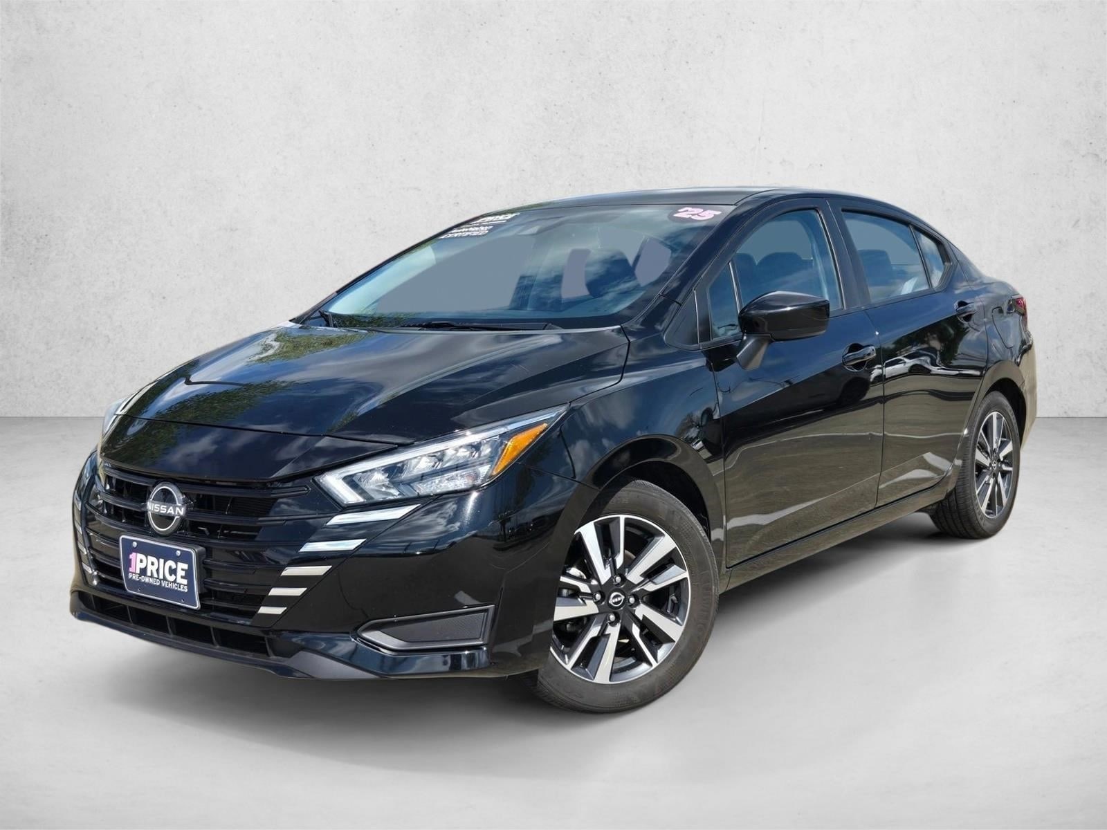 2025 Nissan Versa Sedan SV