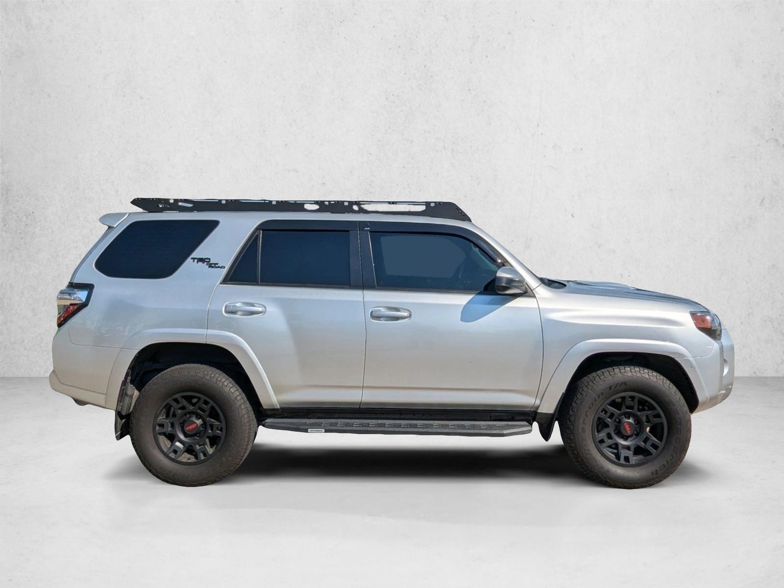 2023 Toyota 4Runner TRD photo 4