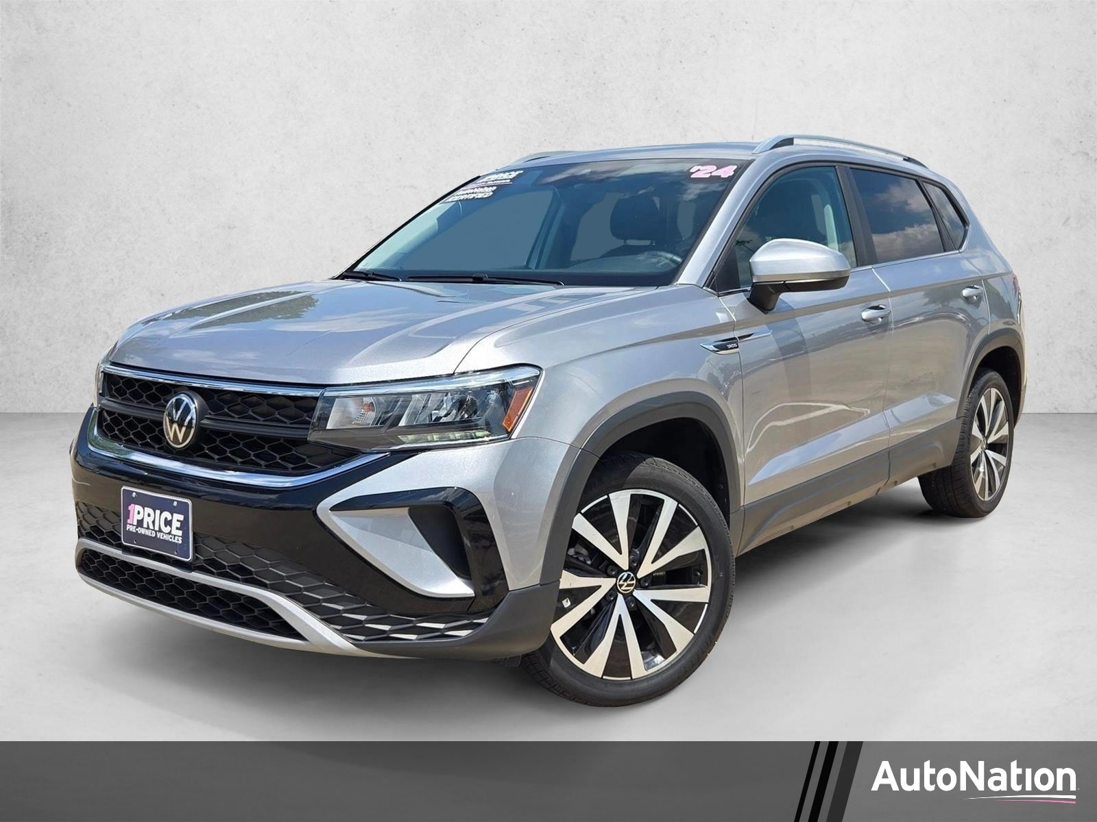 2024 Volkswagen Taos 1.5T SE's photo