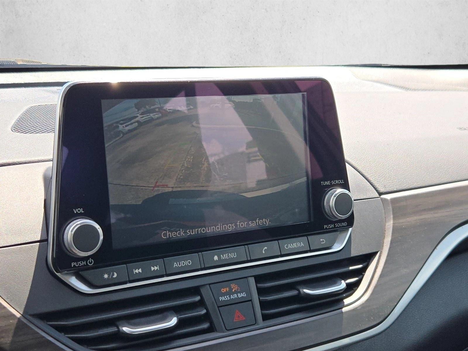 2025 Nissan Altima SV - Photo 11