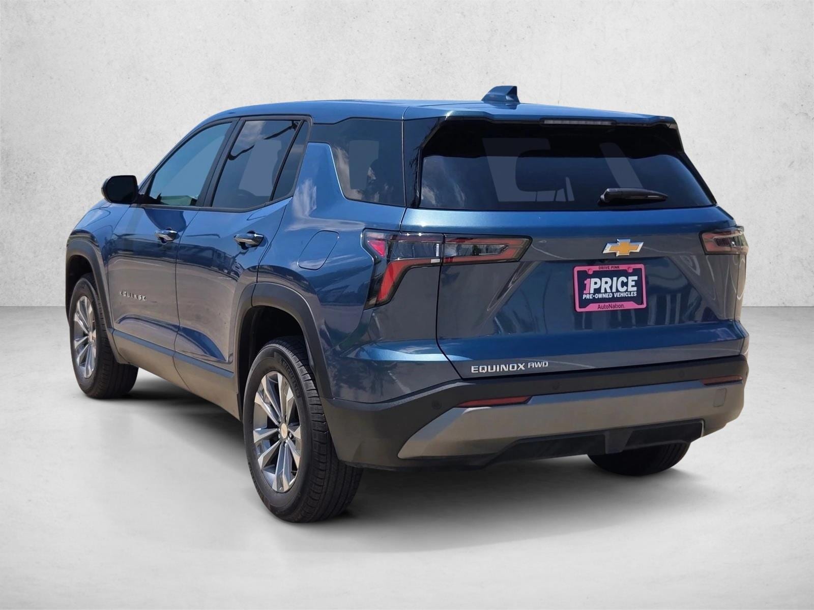 2025 Chevrolet Equinox LT - Photo 8