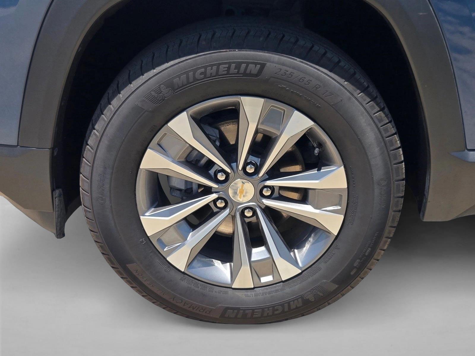 2025 Chevrolet Equinox LT - Photo 22