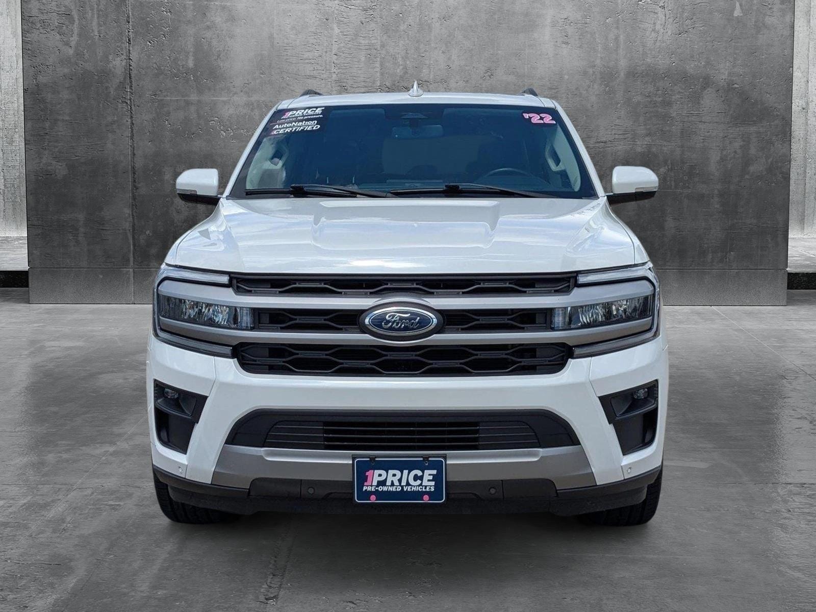 Used 2022 Ford Expedition XLT with VIN 1FMJU1HT4NEA36048 for sale in League City, TX