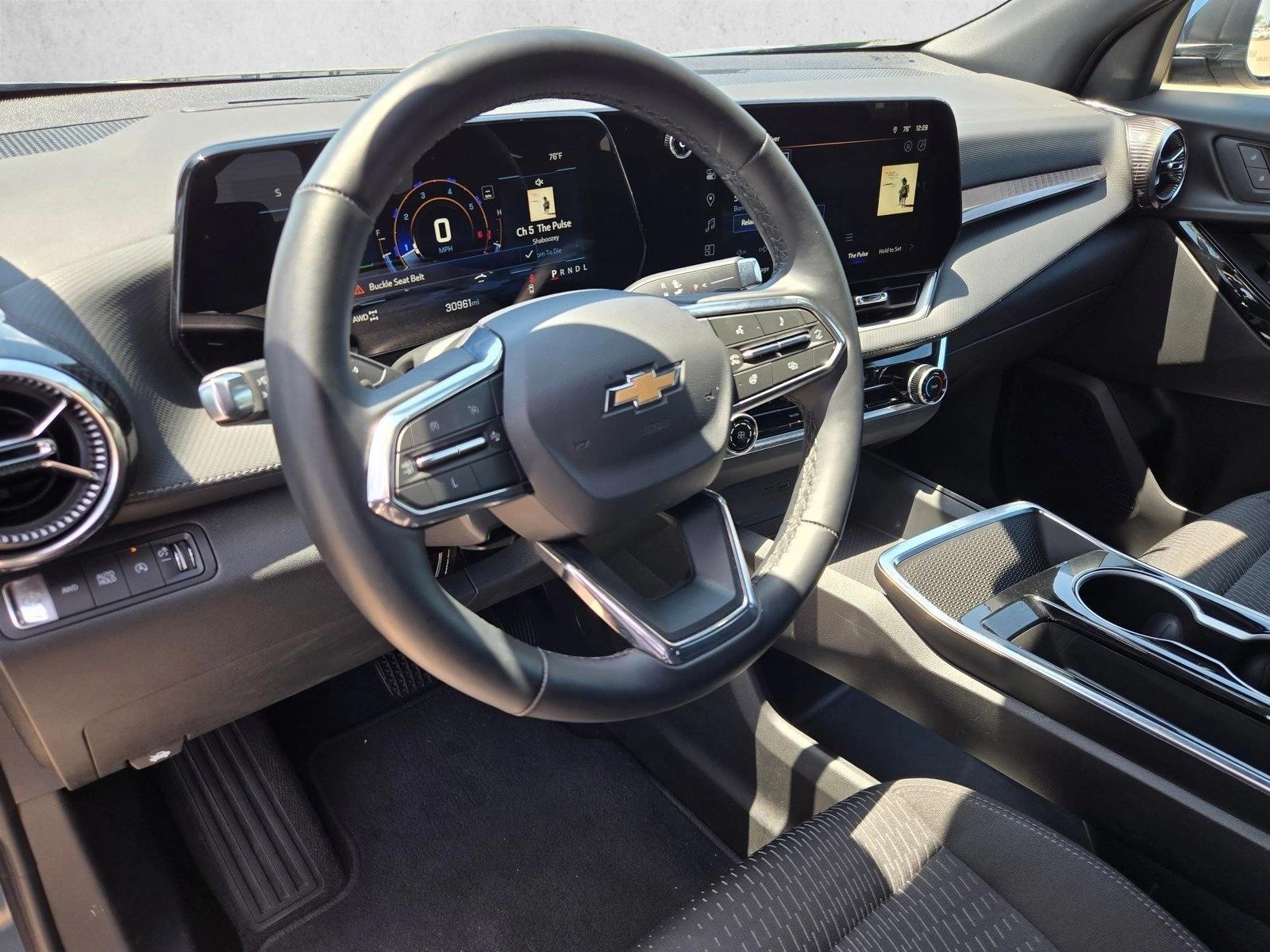 2025 Chevrolet Equinox LT - Photo 10