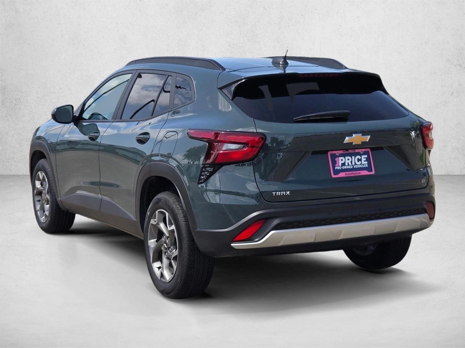 2025 Chevrolet Trax LT - Photo 7