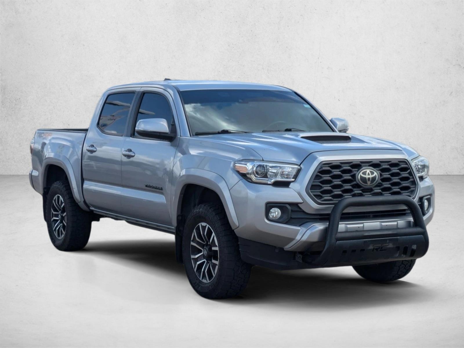 2020 Toyota Tacoma TRD Sport Double Cab photo 3
