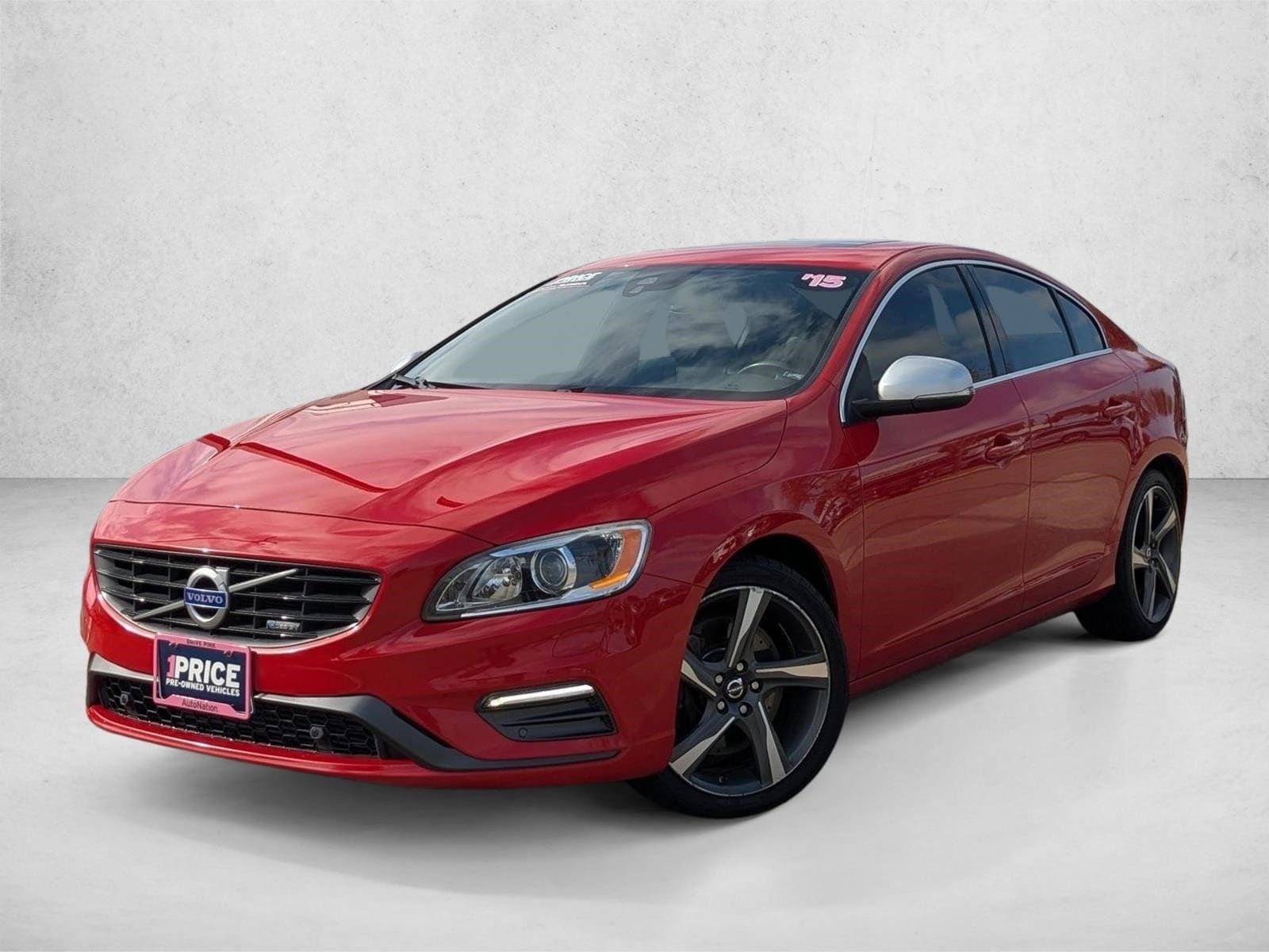 2015 Volvo S60 R-Design's photo