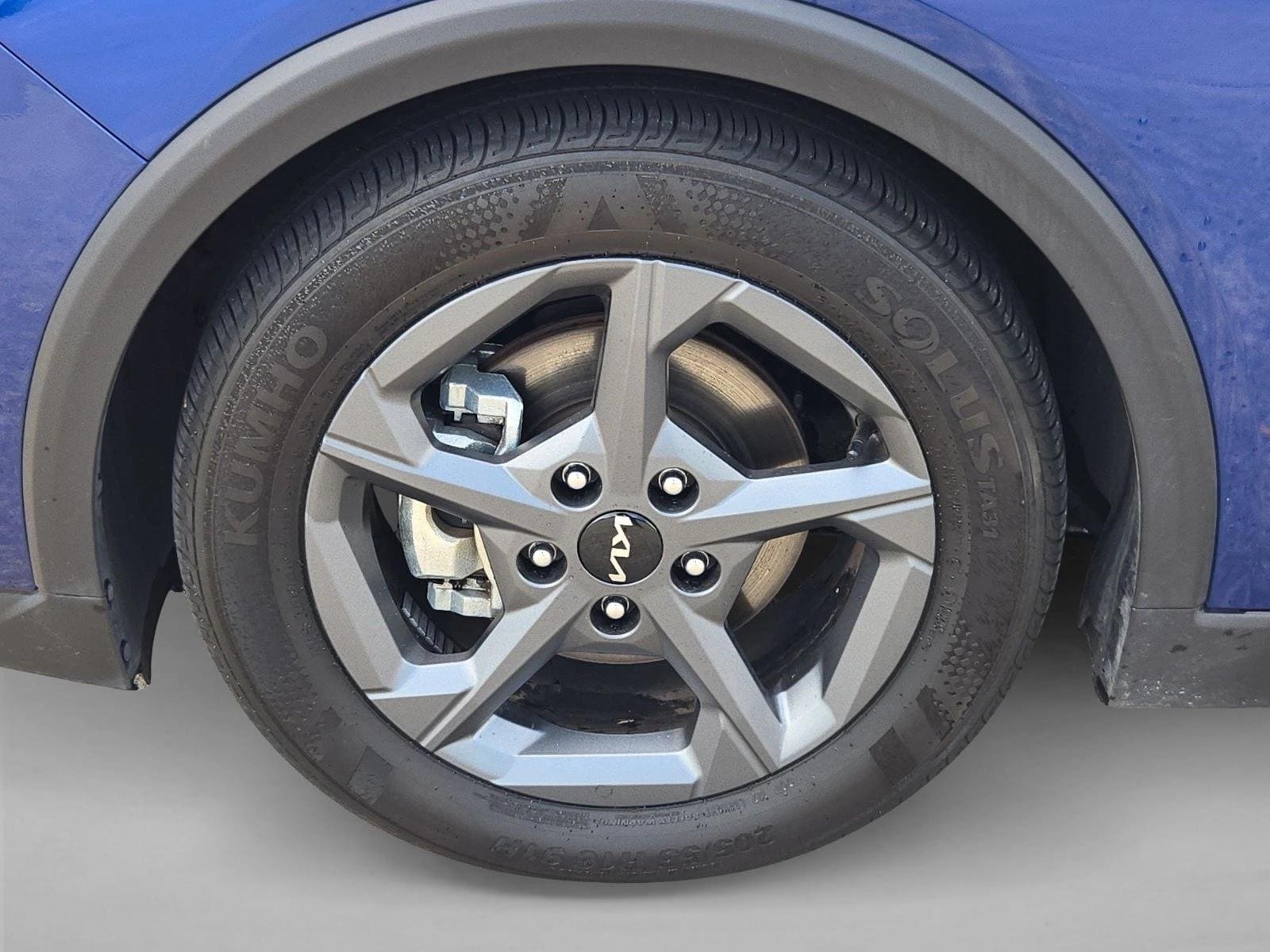 2025 Kia K4 LXS - Photo 22