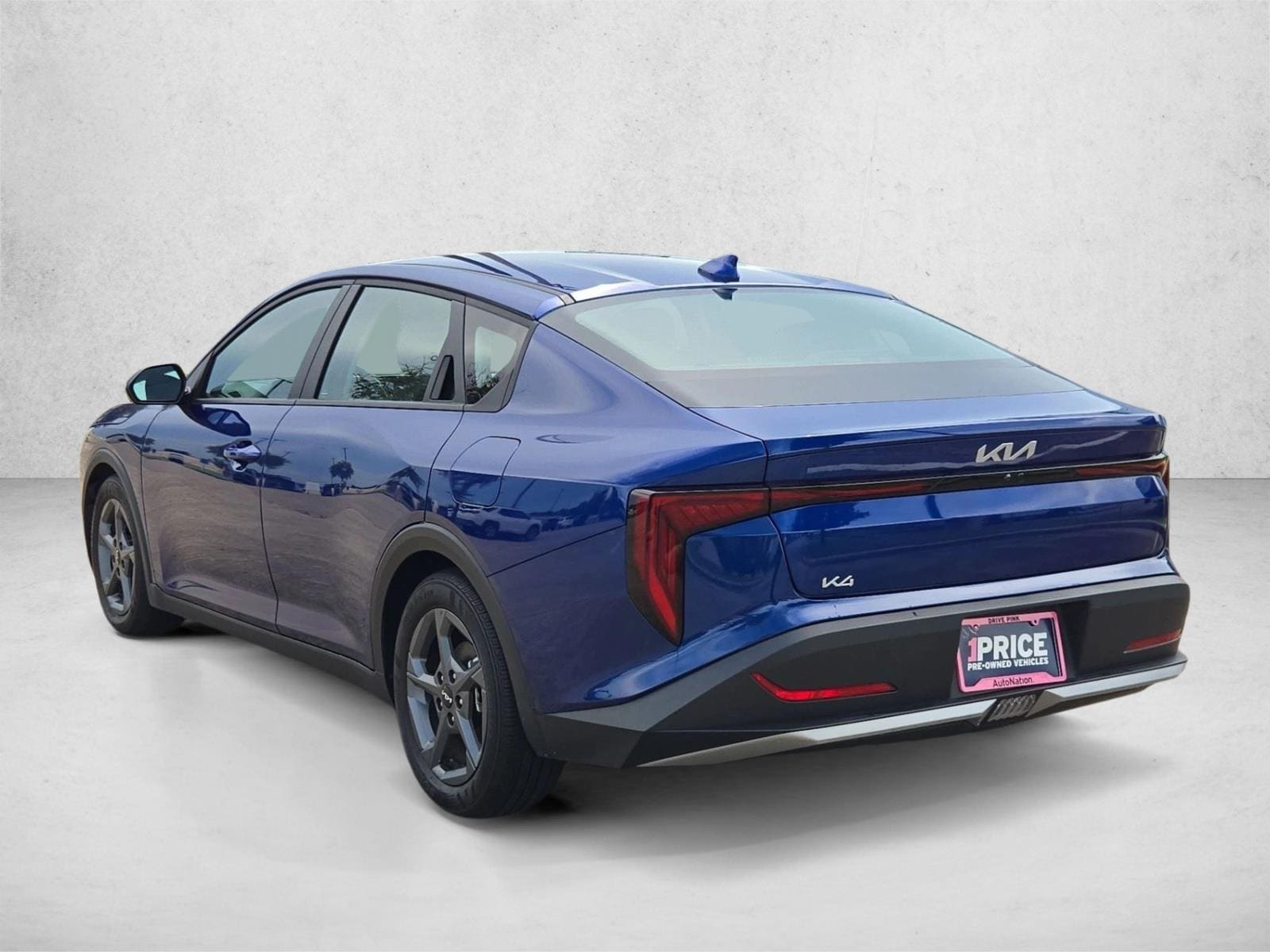 2025 Kia K4 LXS - Photo 8