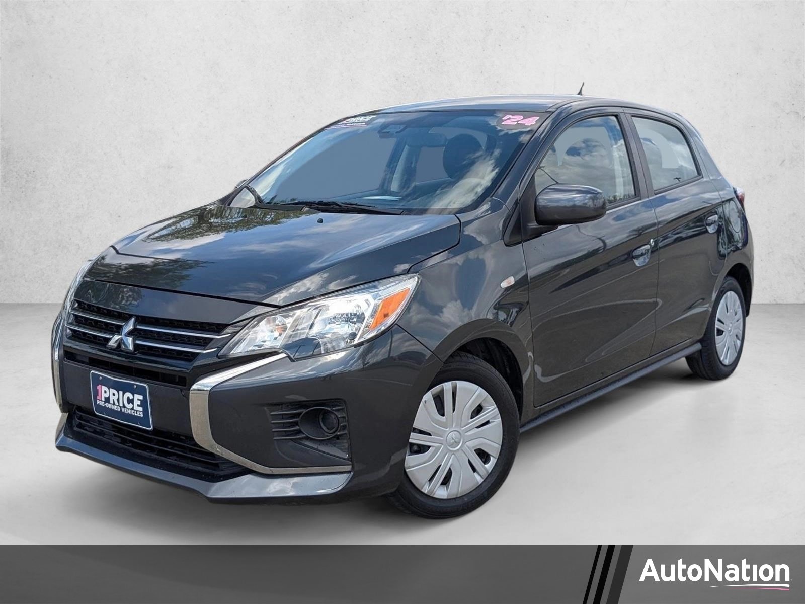 2024 Mitsubishi Mirage ES CVT's photo