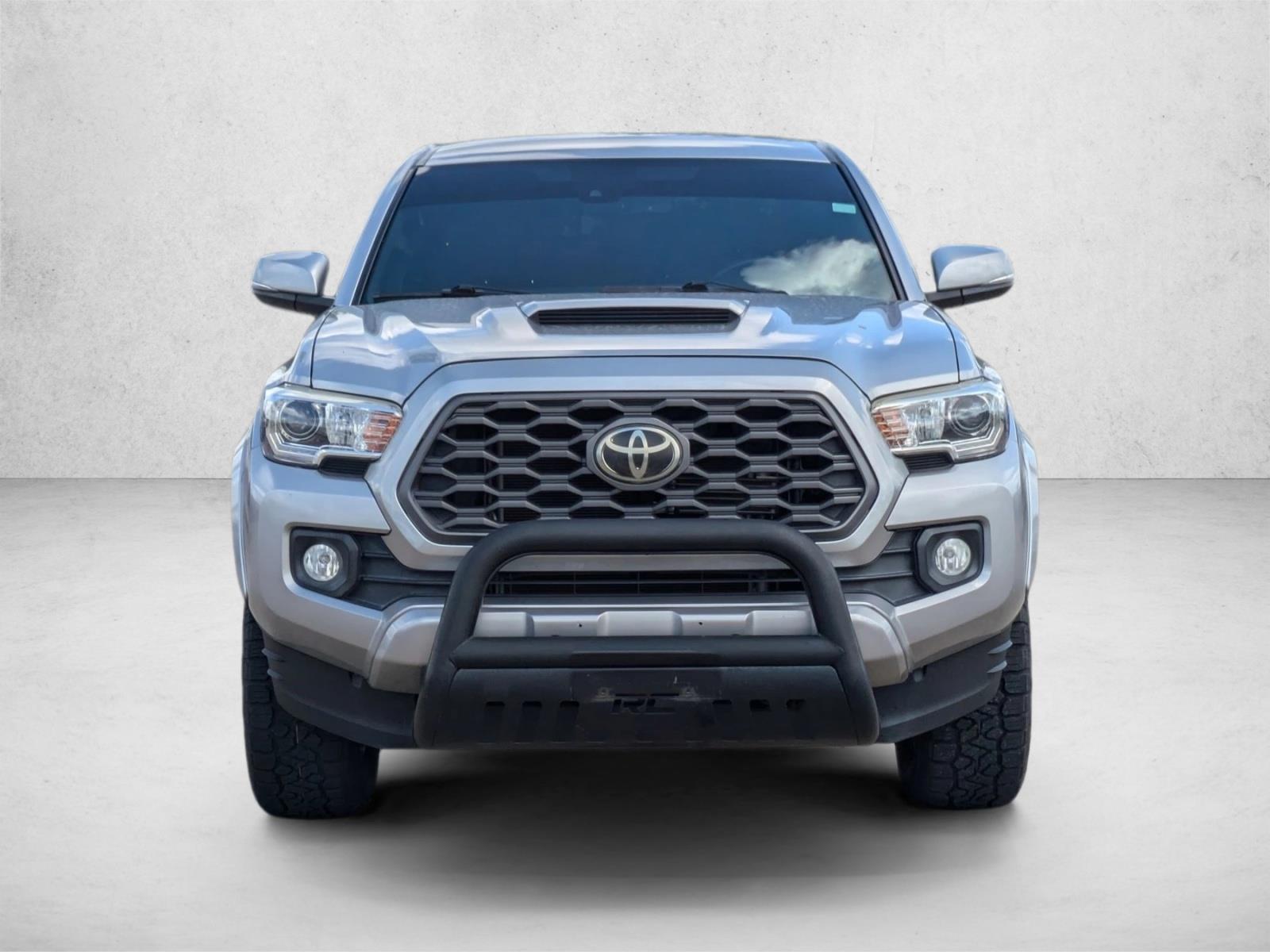 2020 Toyota Tacoma TRD Sport Double Cab photo 2