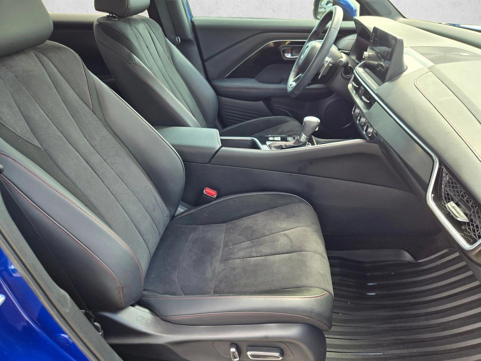 2025 Acura ADX A-Spec Package - Photo 17