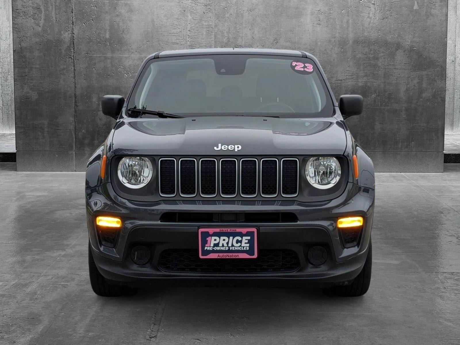 Used 2023 Jeep Renegade Latitude with VIN ZACNJDB1XPPP71745 for sale in League City, TX