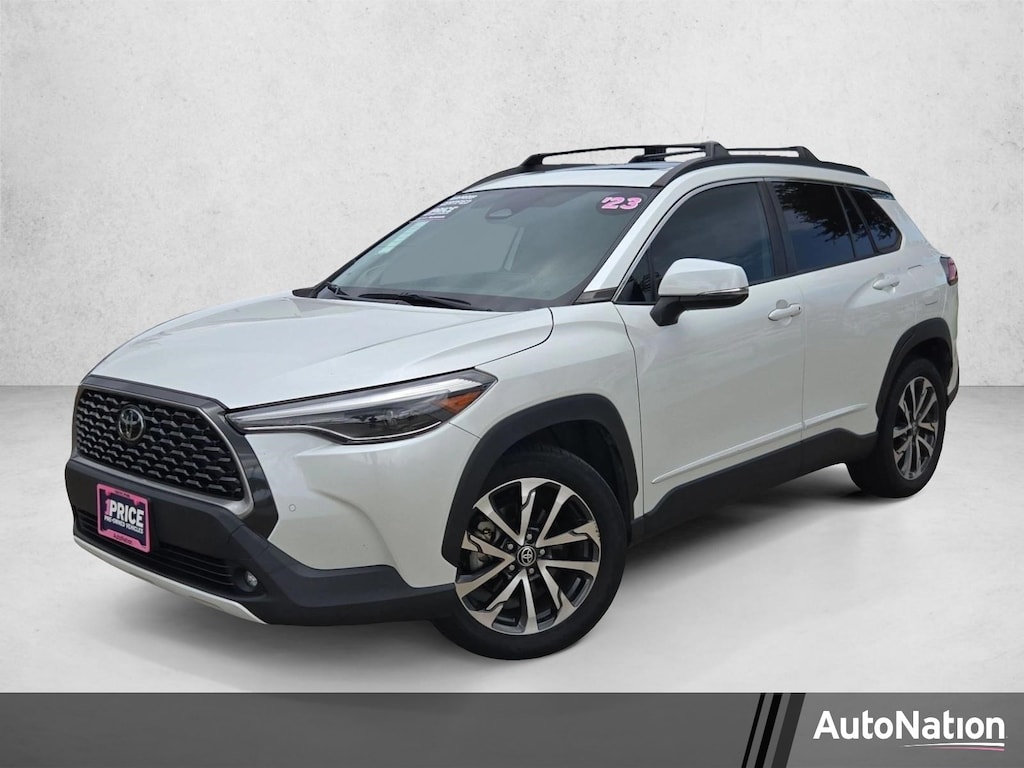 Used 2023 Toyota Corolla Cross XLE SUV