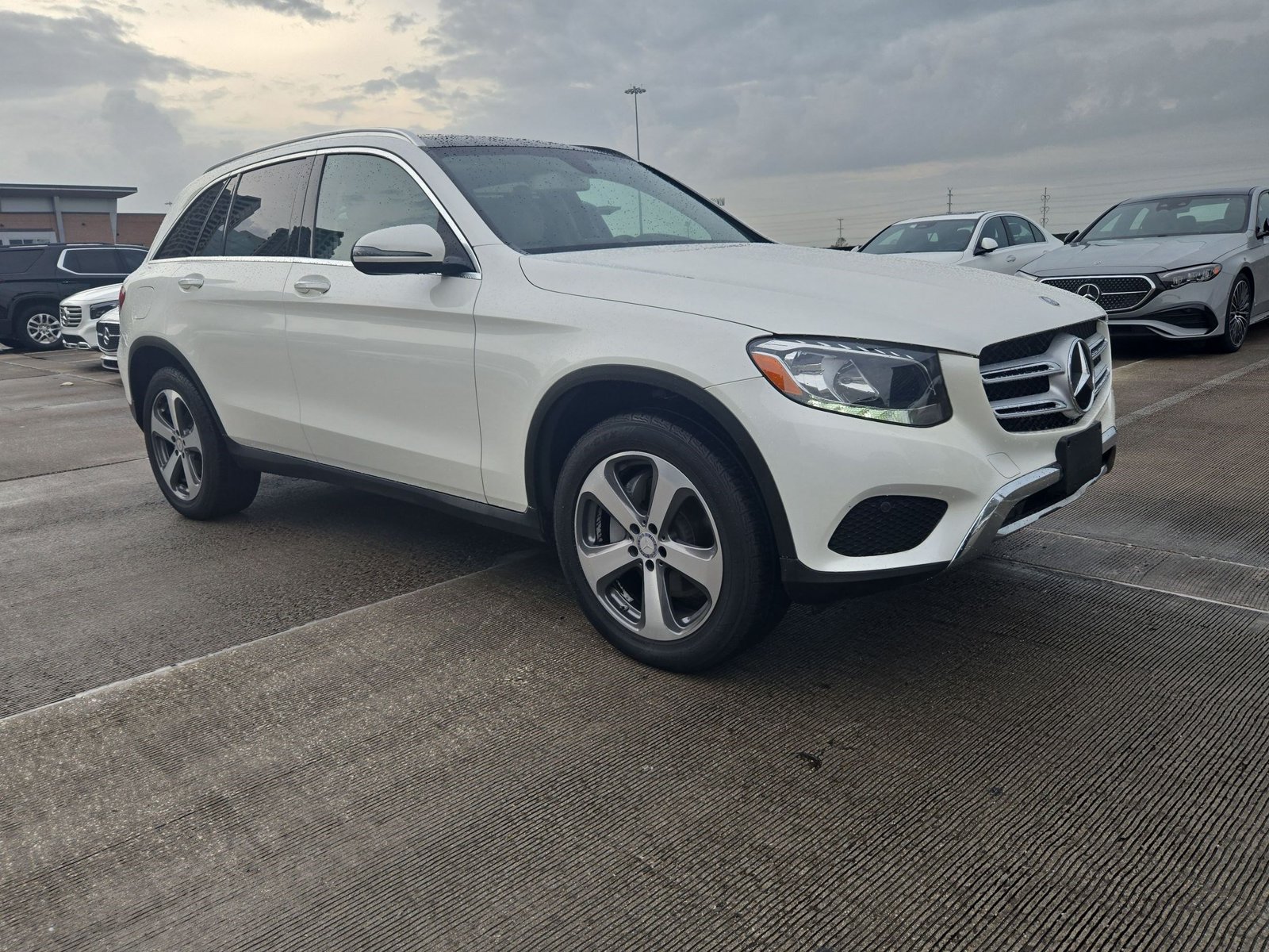 Used 2016 Mercedes-Benz GLC GLC300 with VIN WDC0G4JB4GF110358 for sale in League City, TX