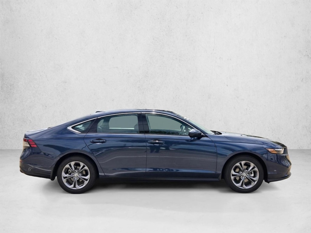 Used 2024 Honda Accord EX Sedan