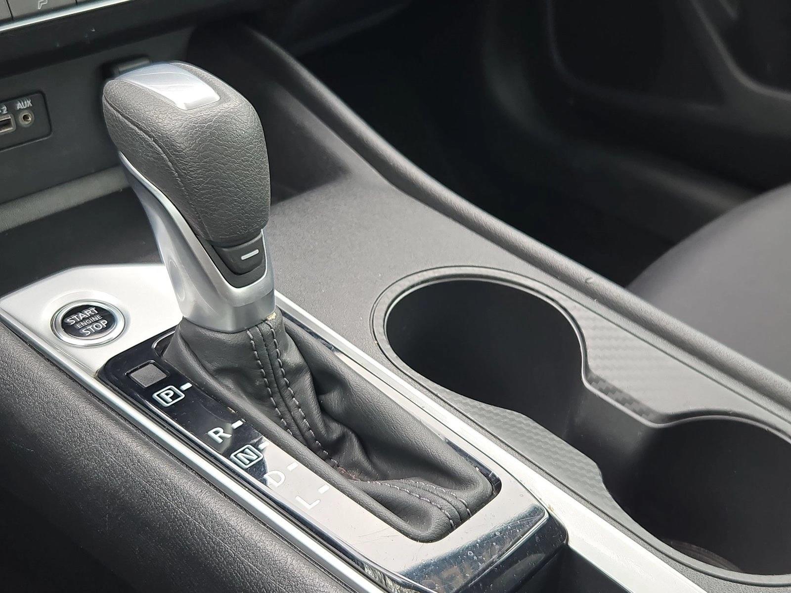 2025 Nissan Altima SV - Photo 12