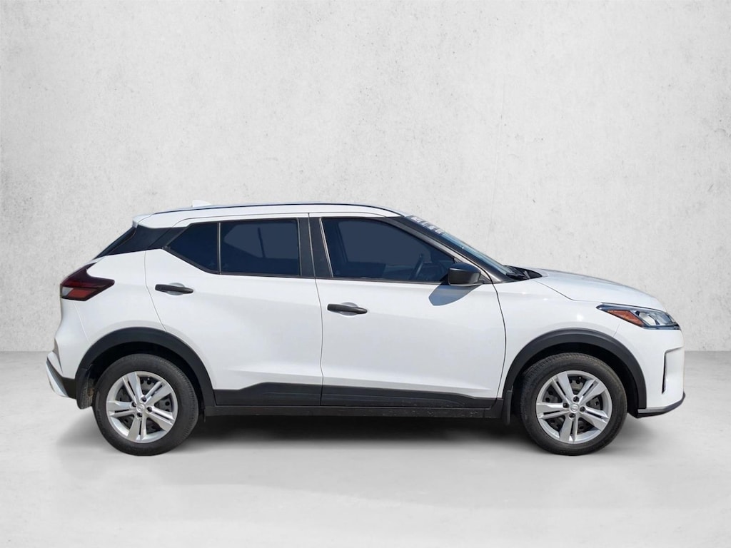 Used 2024 Nissan Kicks S SUV