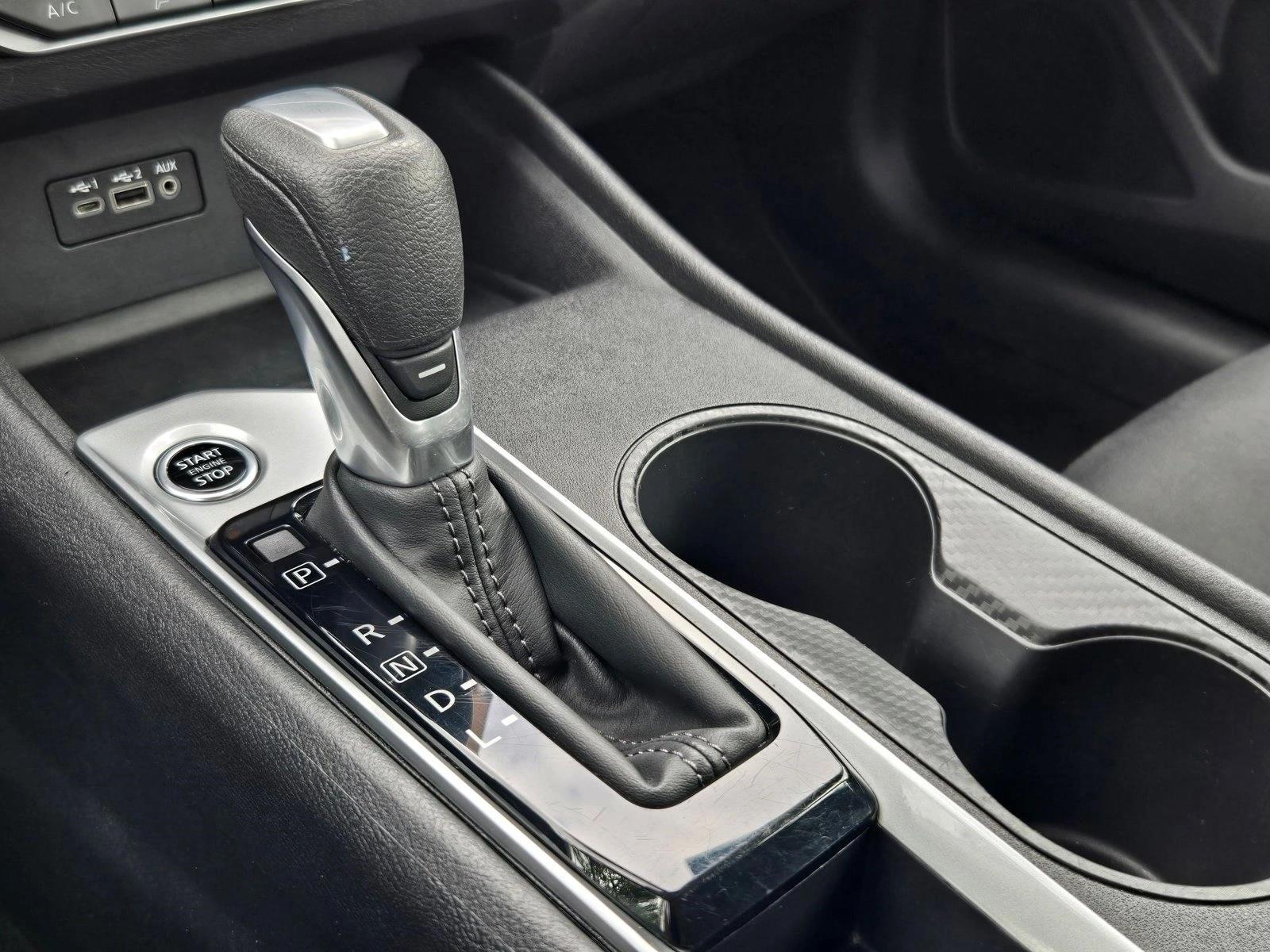 2025 Nissan Altima SV - Photo 12