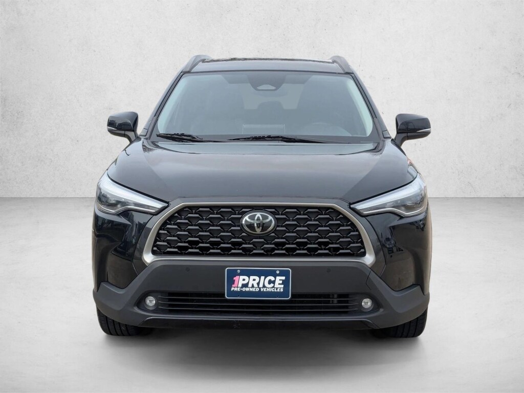 Used 2023 Toyota Corolla Cross XLE SUV