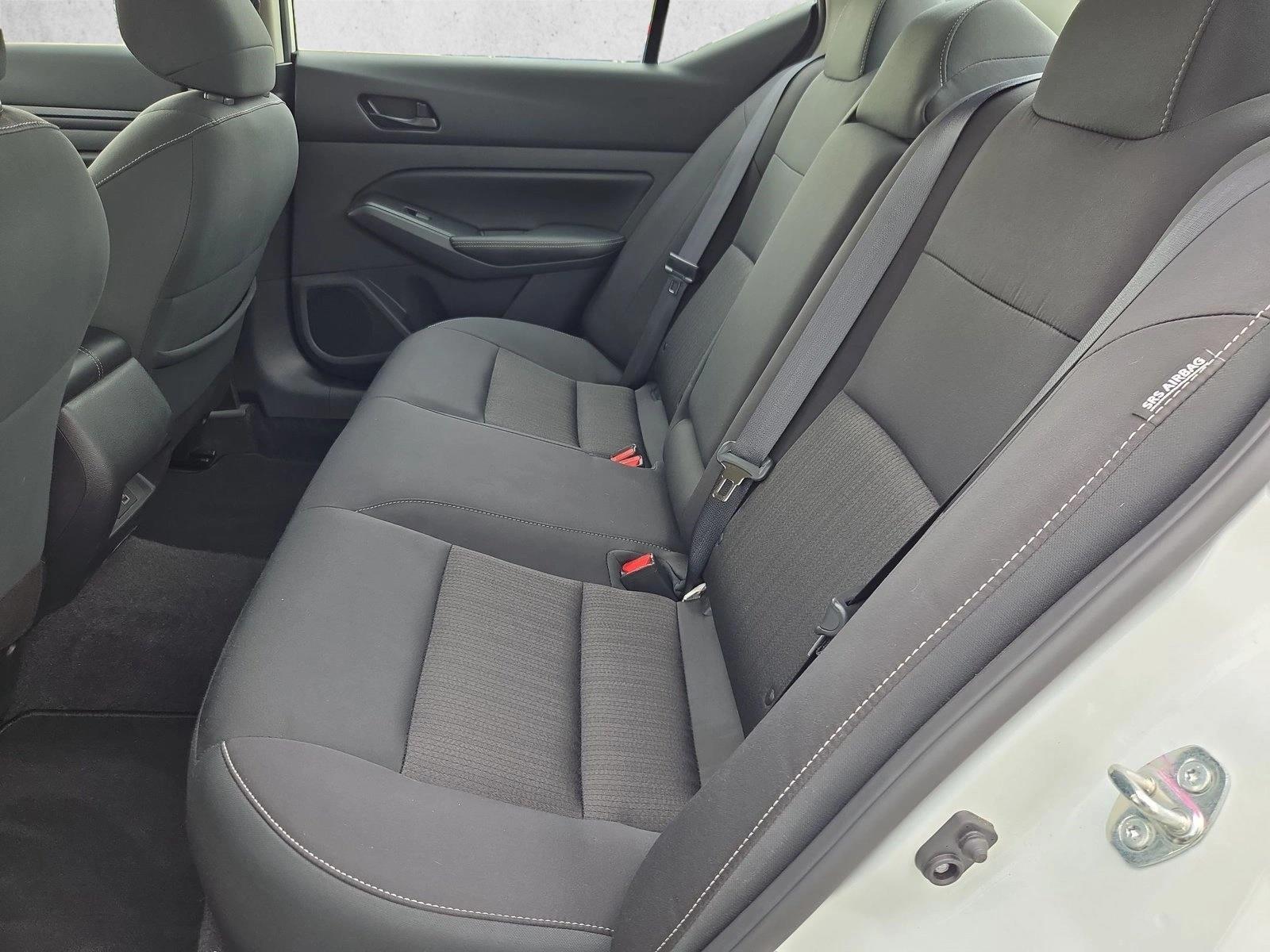 2025 Nissan Altima SV - Photo 17